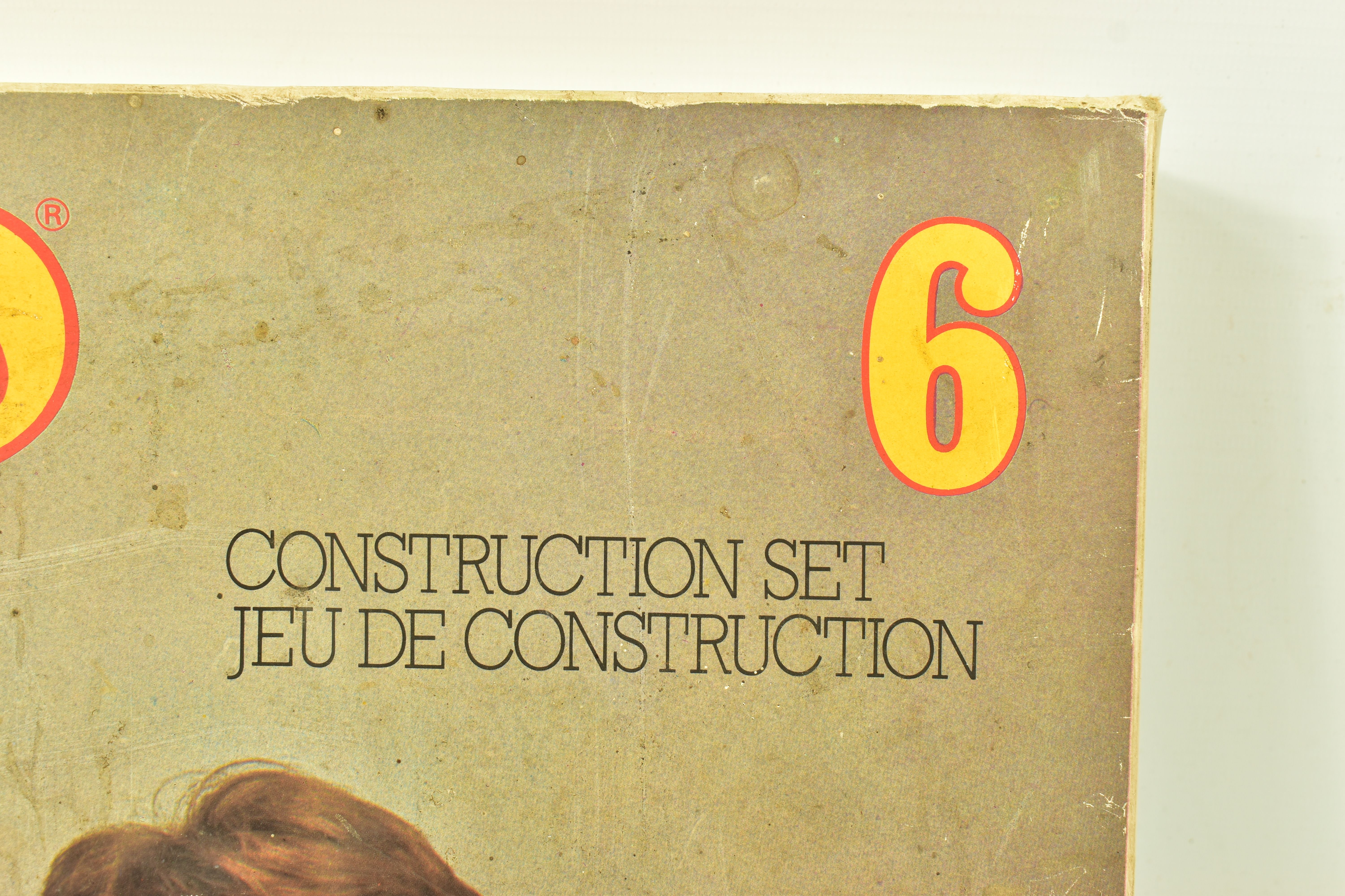 A VINTAGE MECCANO 6 STANDARD RANGE CONSTRUCTION SET - Image 8 of 15