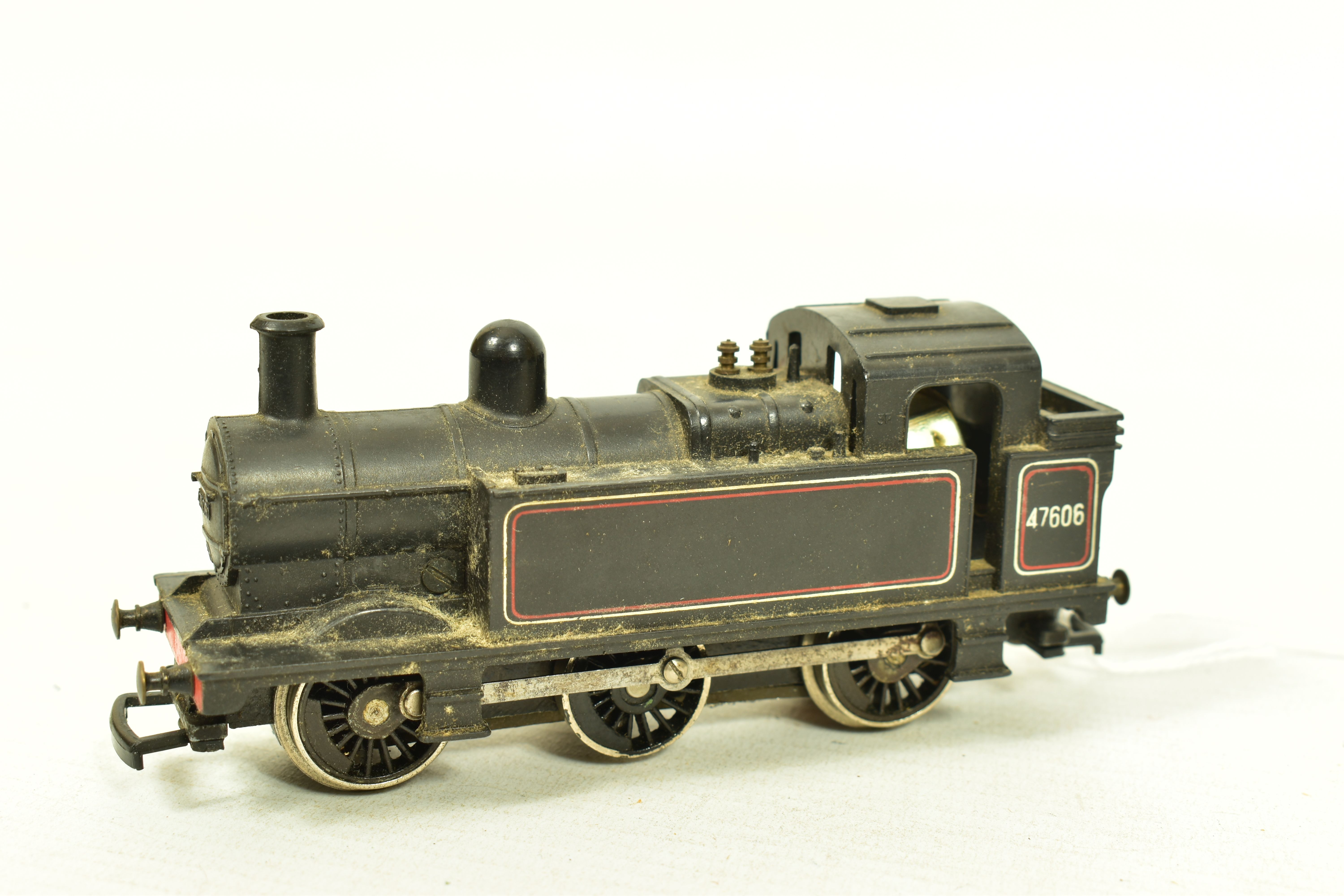 EIGHT BOXED TRI-ANG OO GAUGE TANK LOCOMOTIVES, 5 x class 3F Jinty, renumbered No.7298, L.M.S. - Image 6 of 17