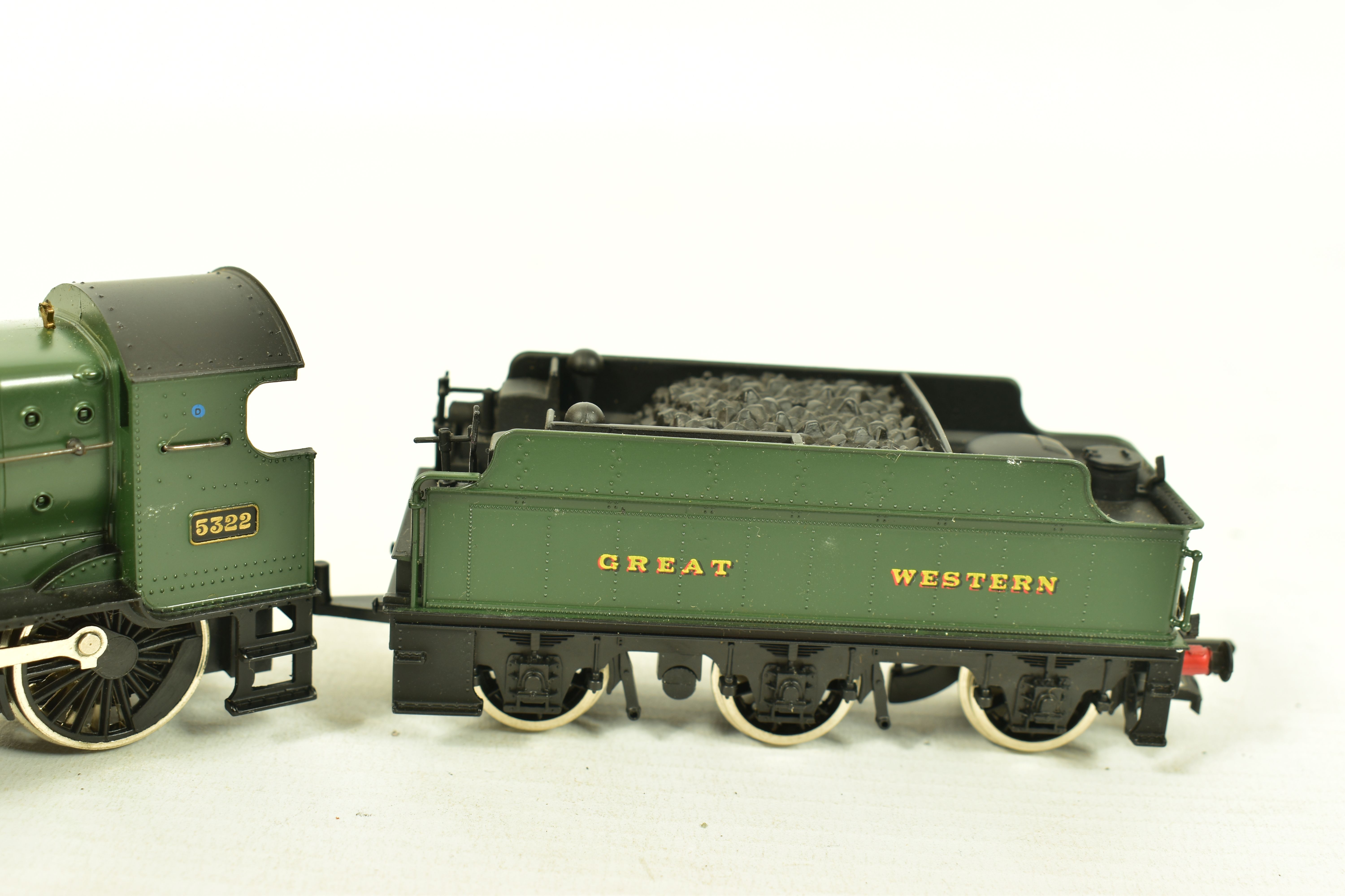 SIX BOXED MAINLINE OO GAUGE LOCOMOTIVES OF G.W.R. ORIGIN, 2 x renamed and/or renumbered Manor - Image 6 of 15