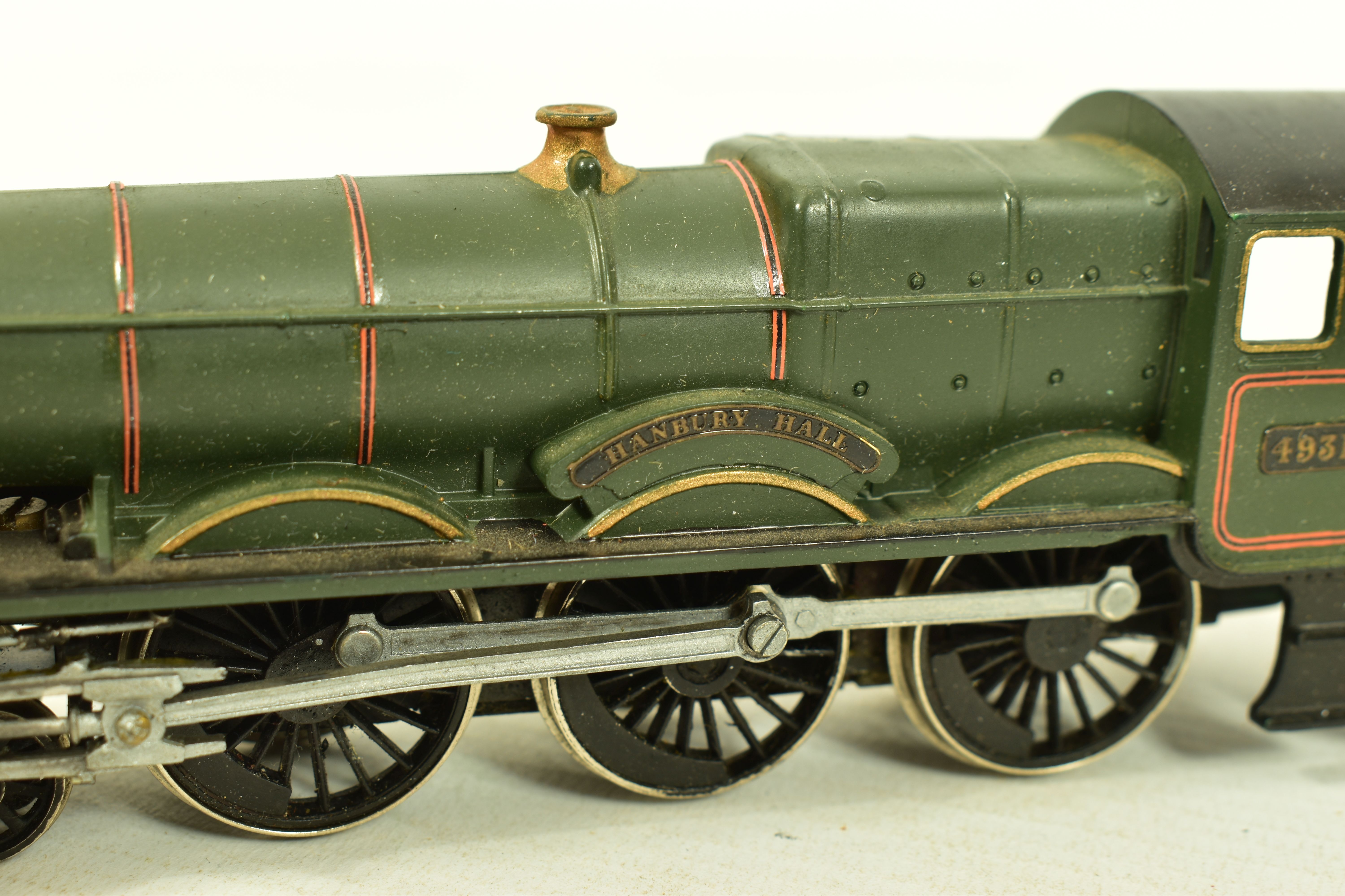 FOUR BOXED HORNBY RAILWAYS OO GAUGE HALL CLASS LOCOMOTIVES, 'Kneller Hall' No.5934, G.W.R. green - Image 3 of 13
