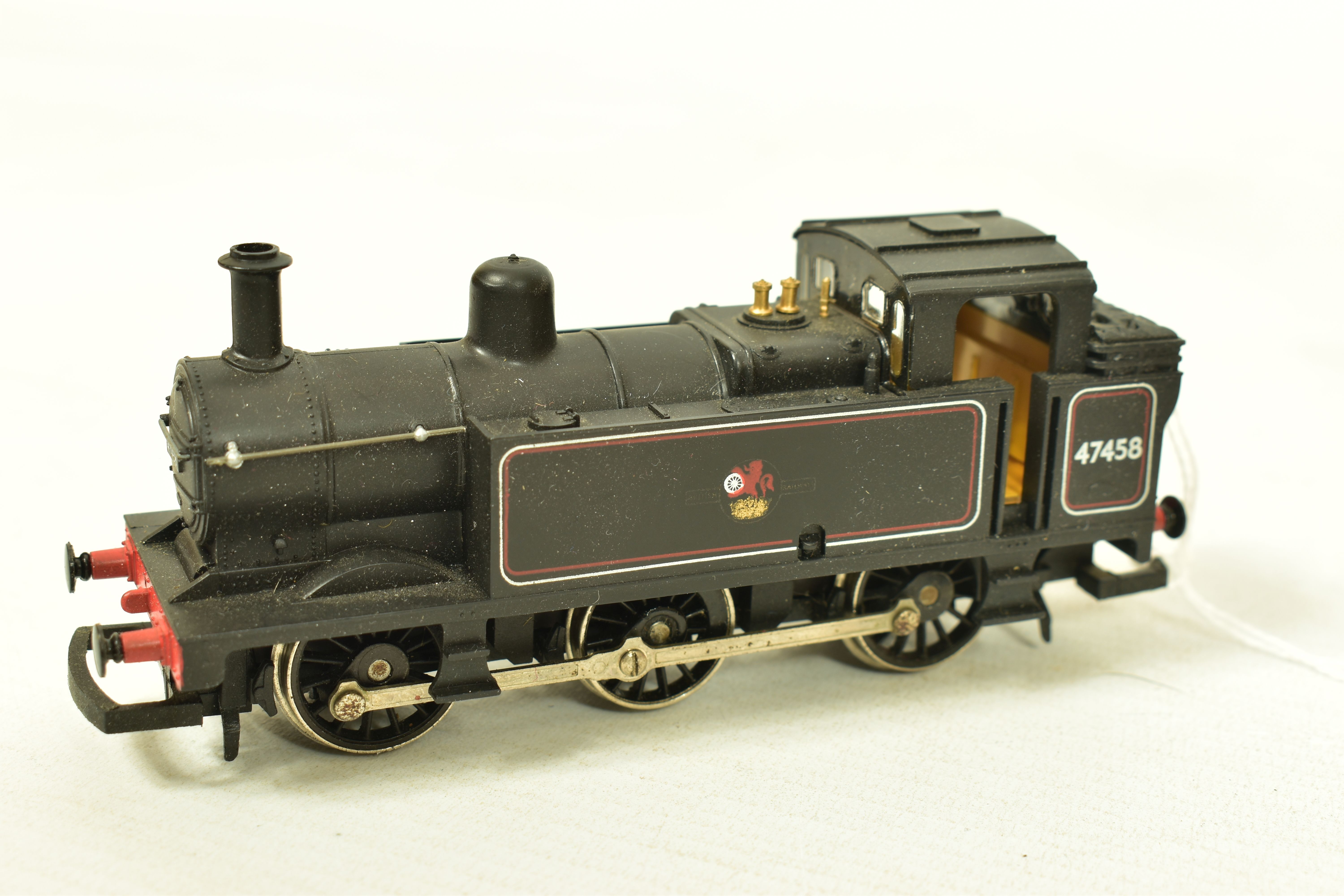 SEVEN BOXED HORNBY OO GAUGE CLASS 3F JINTY TANK LOCOMOTIVES, renumbered No.7561, L.M.S. plain - Image 4 of 15