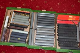 A QUANTITY OF MAINLY UNBOXED OO GAUGE COACHING STOCK, Tri-ang, Tri-ang Hornby, Hornby and Lima,