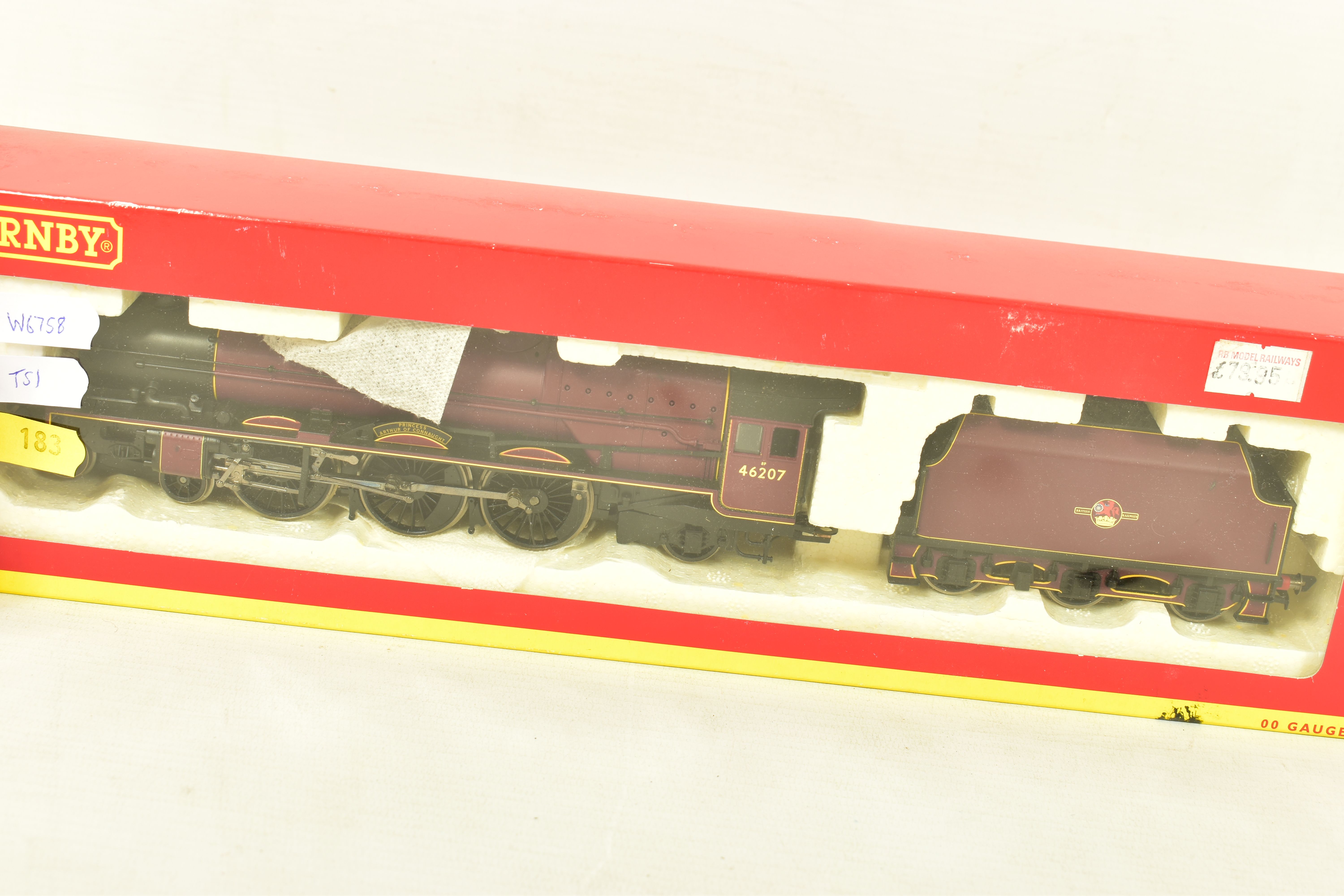 FOUR BOXED HORNBY RAILWAYS OO GAUGE L.M.S. LOCOMOTIVES, Royal Scot class 'The Green Howards' No. - Image 10 of 16