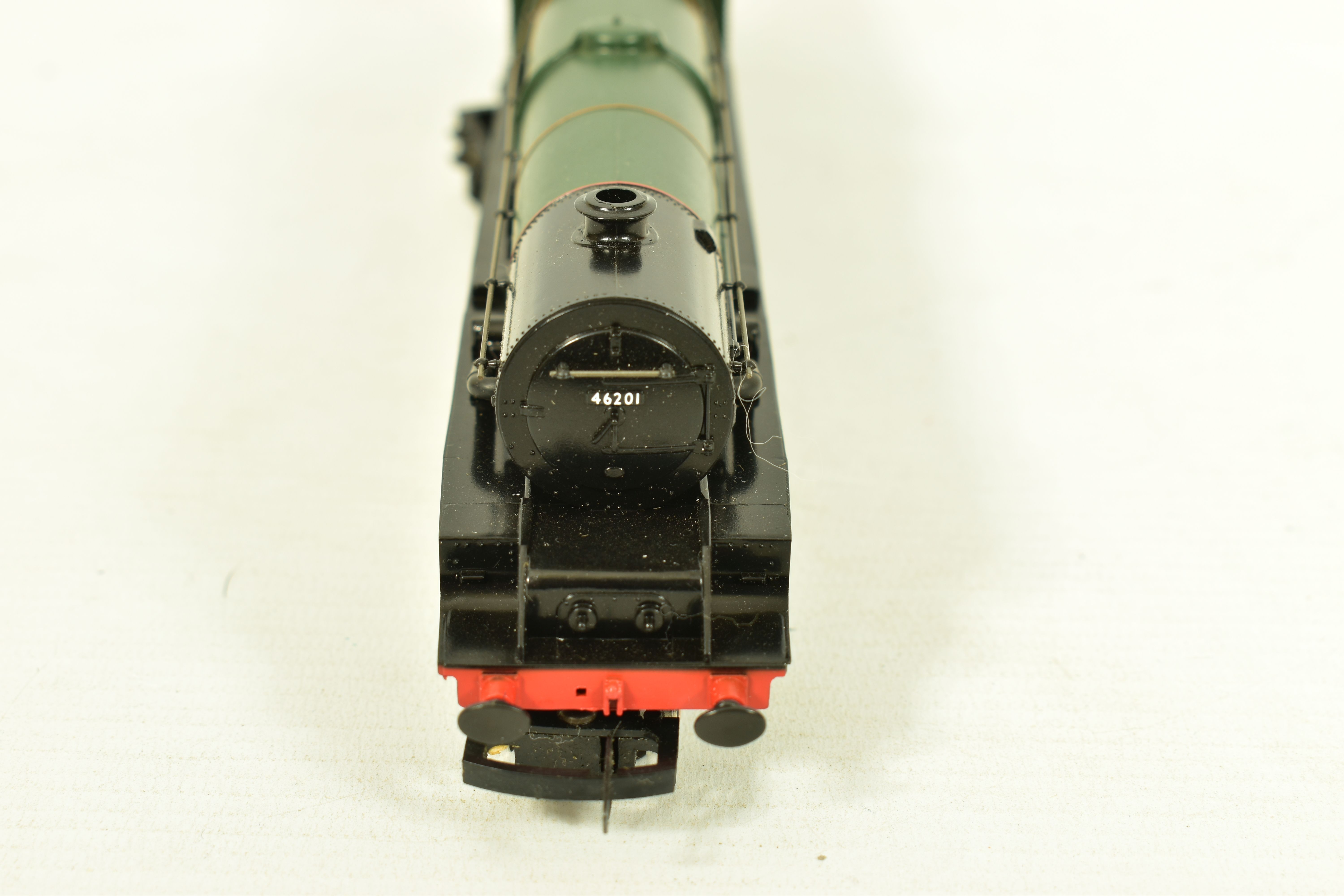 THREE BOXED HORNBY RAILWAYS OO GAUGE PRINCESS AND CORONATION CLASS LOCOMOTIVES, 'The Princess Royal' - Image 8 of 12