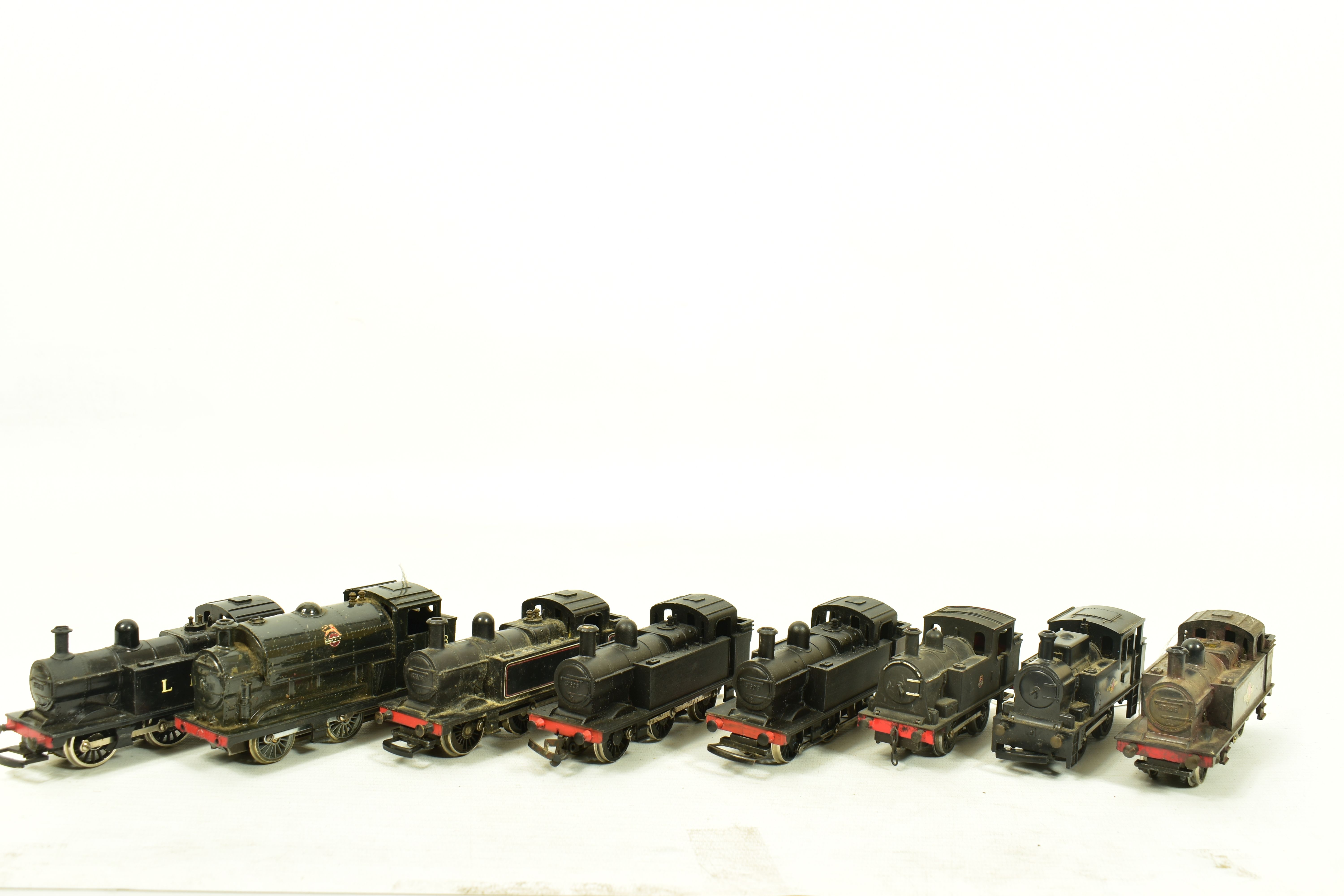 EIGHT BOXED TRI-ANG OO GAUGE TANK LOCOMOTIVES, 5 x class 3F Jinty, renumbered No.7298, L.M.S.