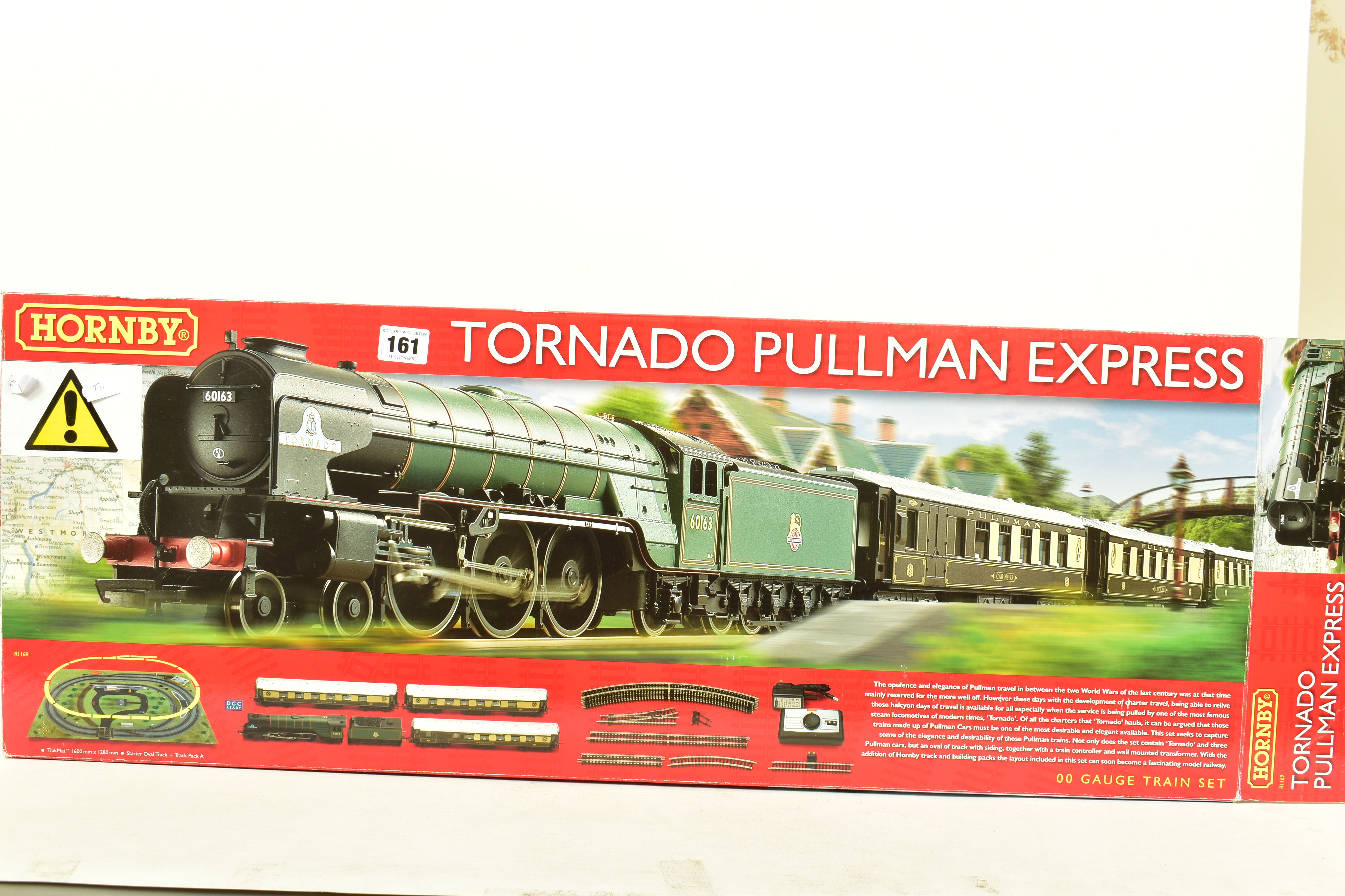 A BOXED HORNBY RAILWAYS OO GAUGE TORNADO PULLMAN EXPRESS TRAIN SET, No.R1169, comprising A1 Trust - Image 6 of 7