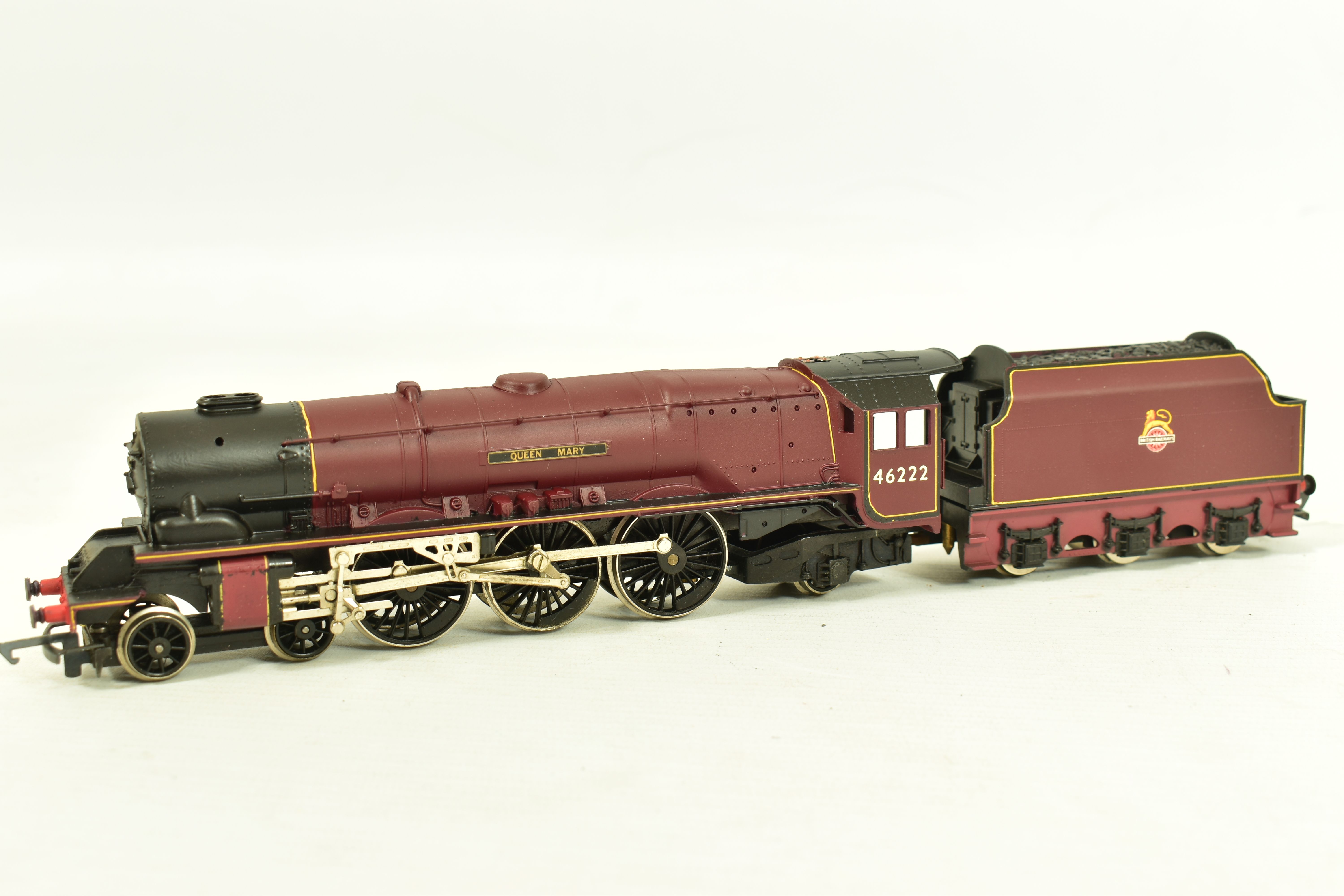 THREE BOXED HORNBY RAILWAYS OO GAUGE DUCHESS CLASS LOCOMOTIVES, all have been repainted and/or - Image 6 of 13