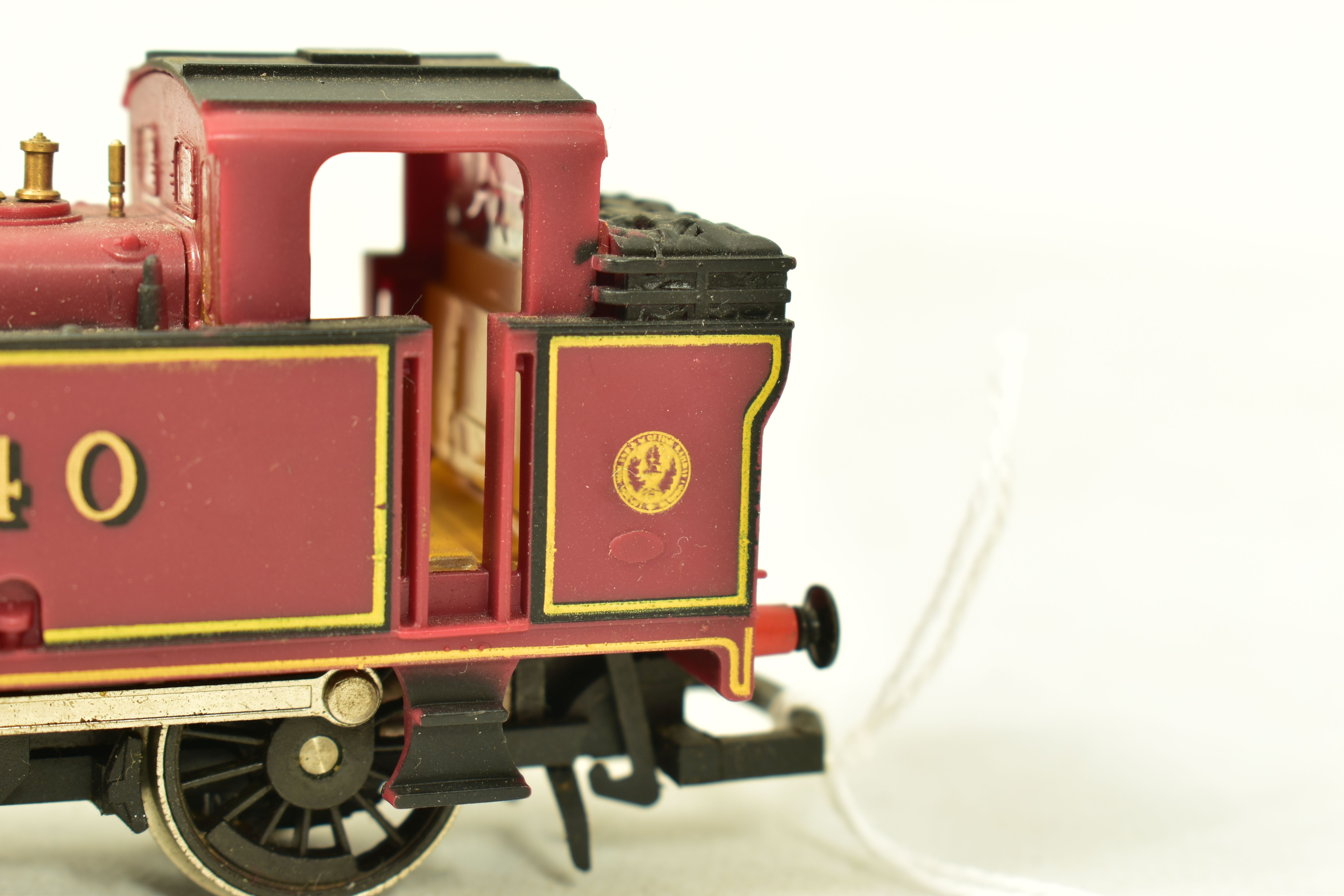 EIGHT BOXED HORNBY OO GAUGE CLASS 3F JINTY TANK LOCOMOTIVES, all are No.16440, L.M.S. lined maroon - Image 9 of 17