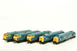 THREE BOXED TRI-ANG HORNBY OO GAUGE CLASS 35 HYMEK LOCOMOTIVES, 3 x No.D7063 and partially repainted