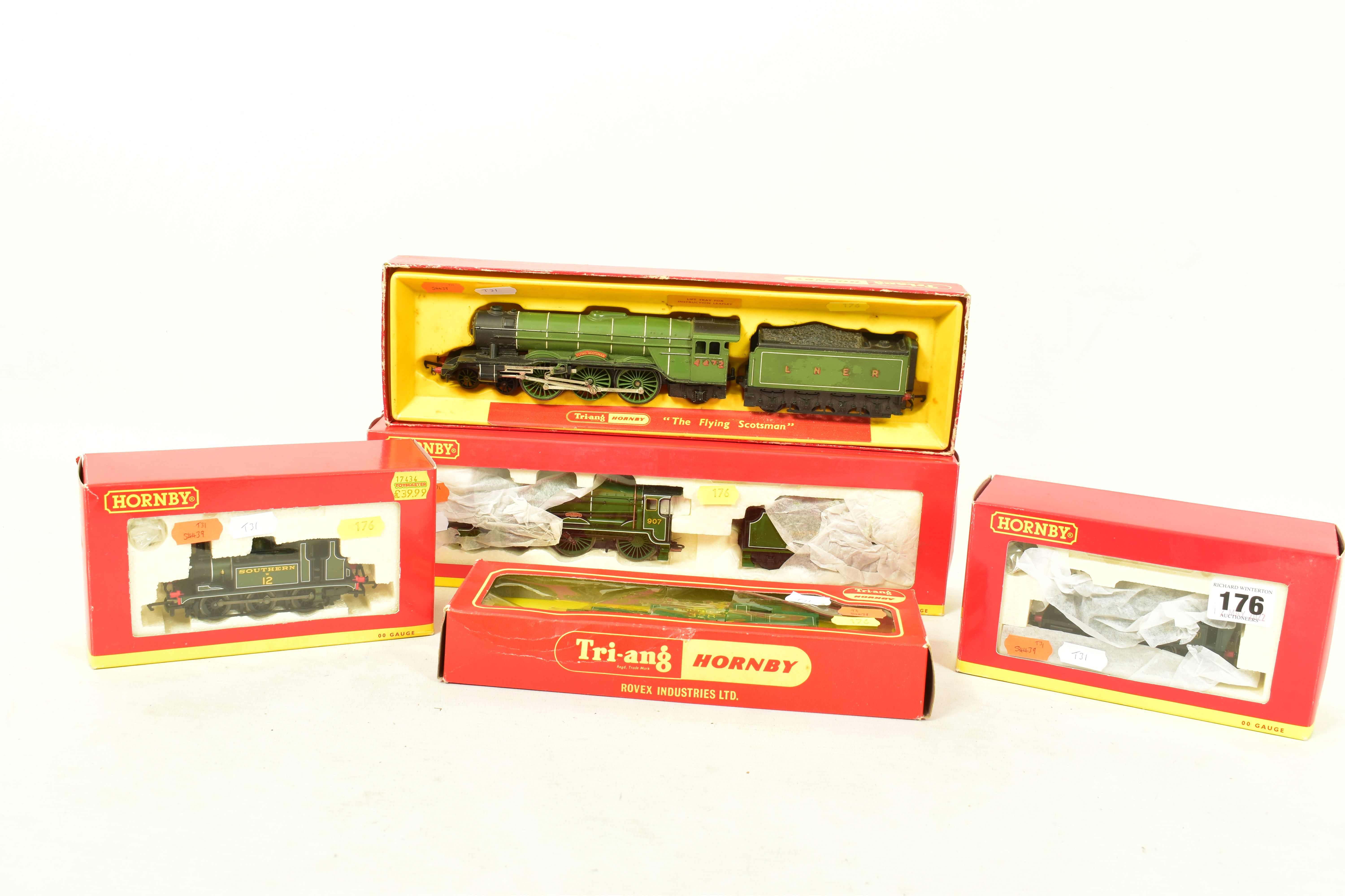FIVE BOXED TRI-ANG HORNBY AND HORNBY RAILWAYS OO GAUGE LOCOMOTIVES, Tri-ang Hornby class A3 '