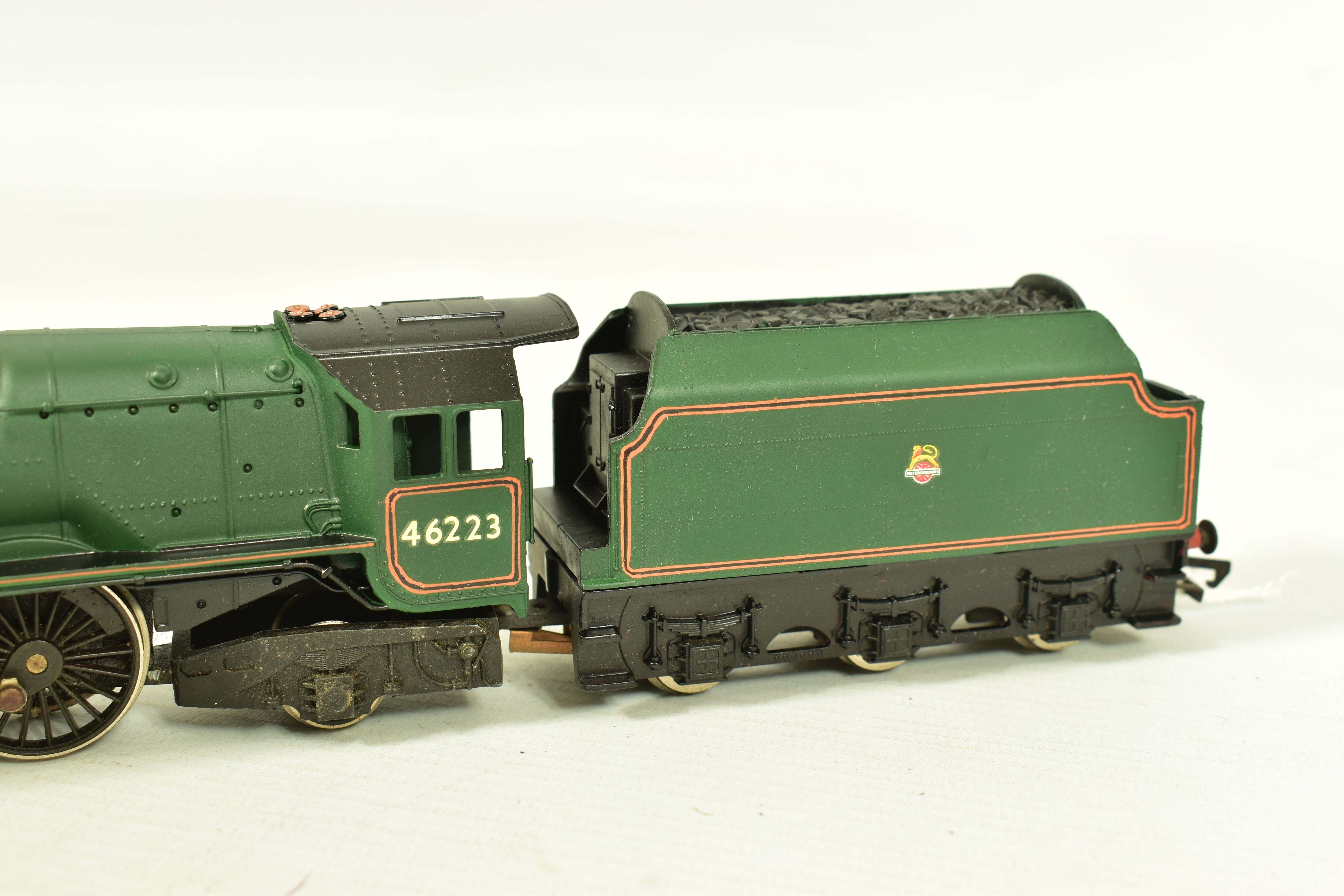 THREE BOXED HORNBY RAILWAYS OO GAUGE PRINCESS AND DUCHESS CLASS LOCOMOTIVES, 'Princess Margaret - Image 4 of 13