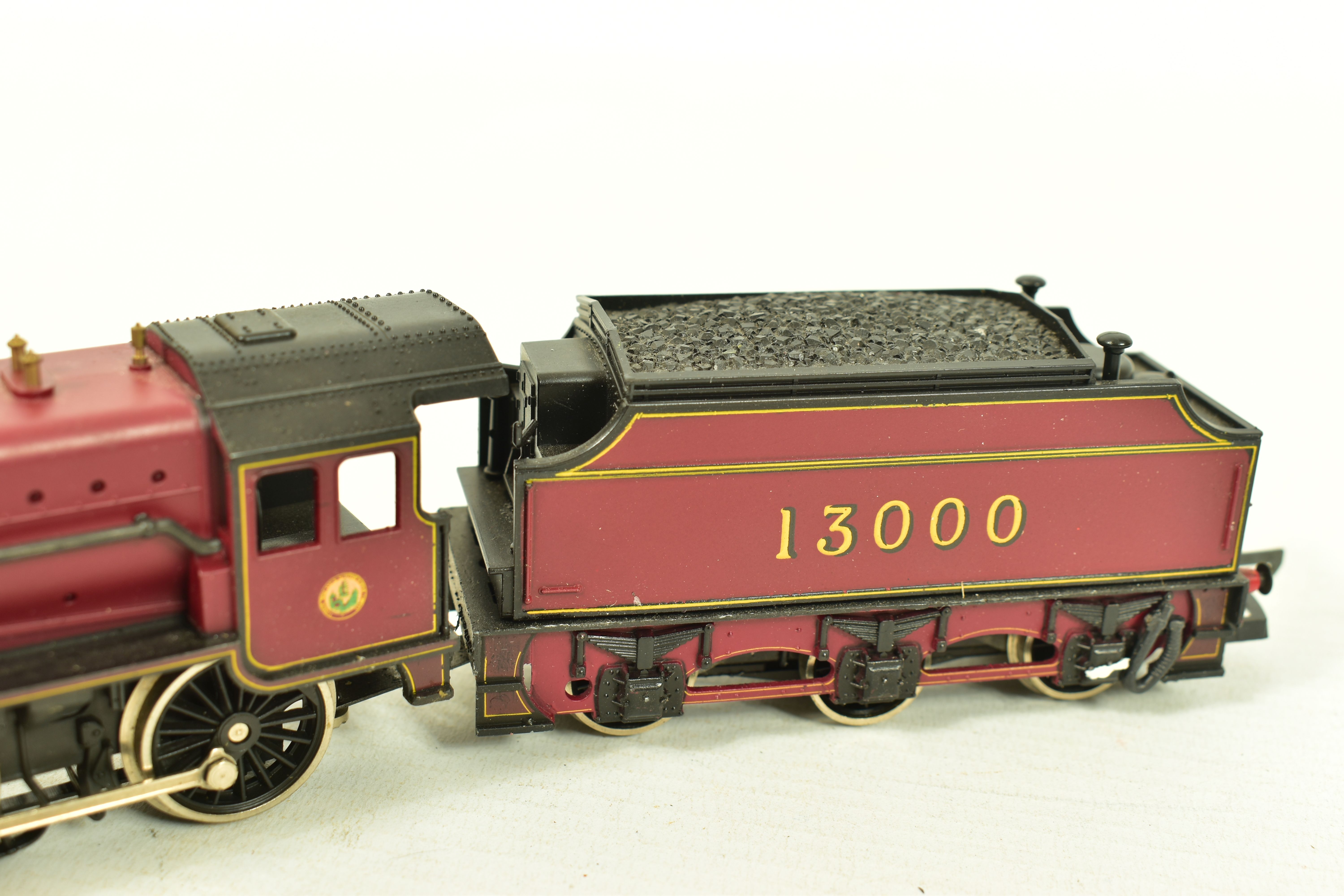 FOUR BOXED LIMA OO GAUGE LOCOMOTIVES, 2 x Crab class No.13000, L.M.S. maroon livery (L205119) and - Image 3 of 11
