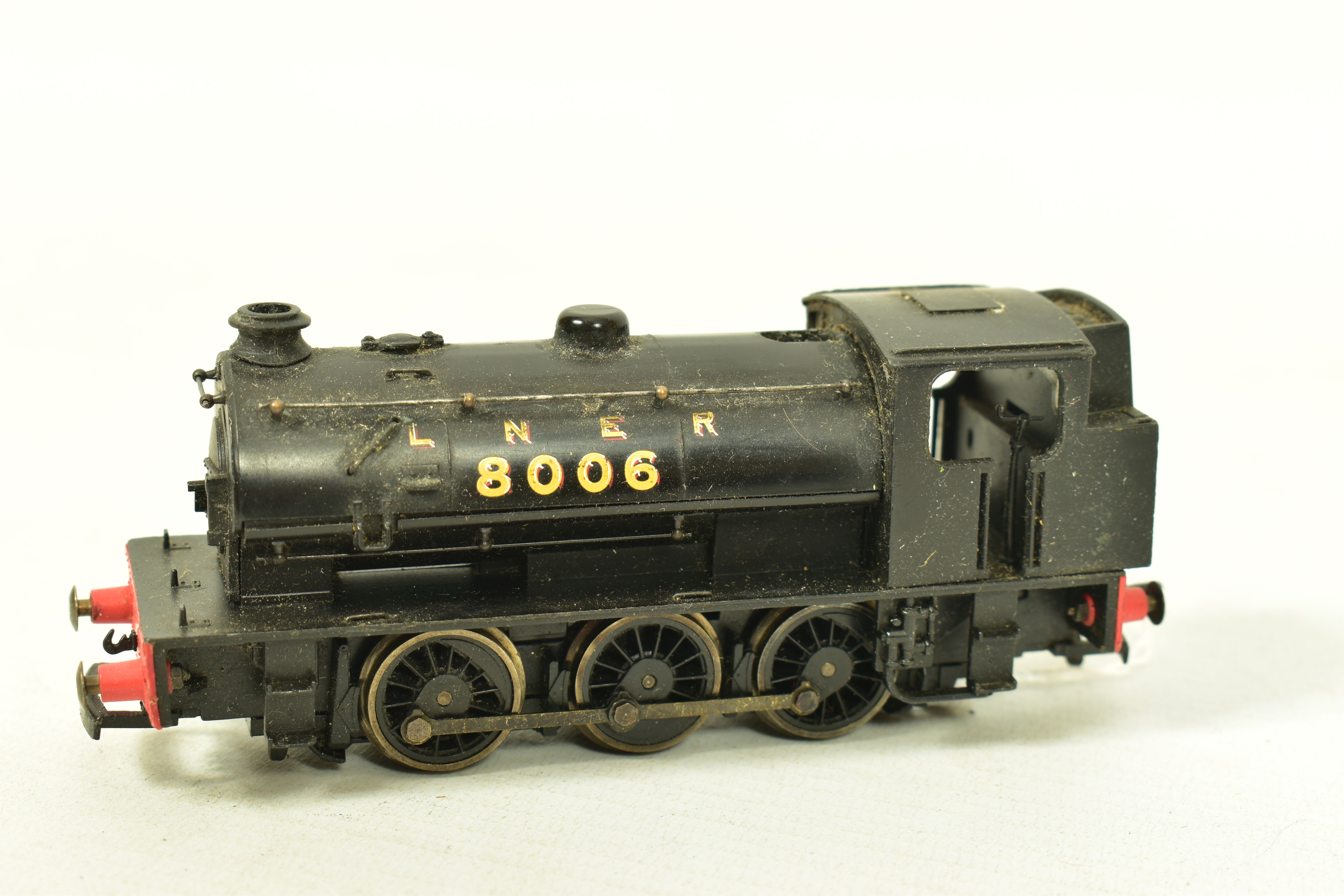 FIVE BOXED HORNBY OO GAUGE TANK LOCOMOTIVES, class B7 Pug, No.11250, L.M.S. black livery (R2065A), - Image 4 of 8