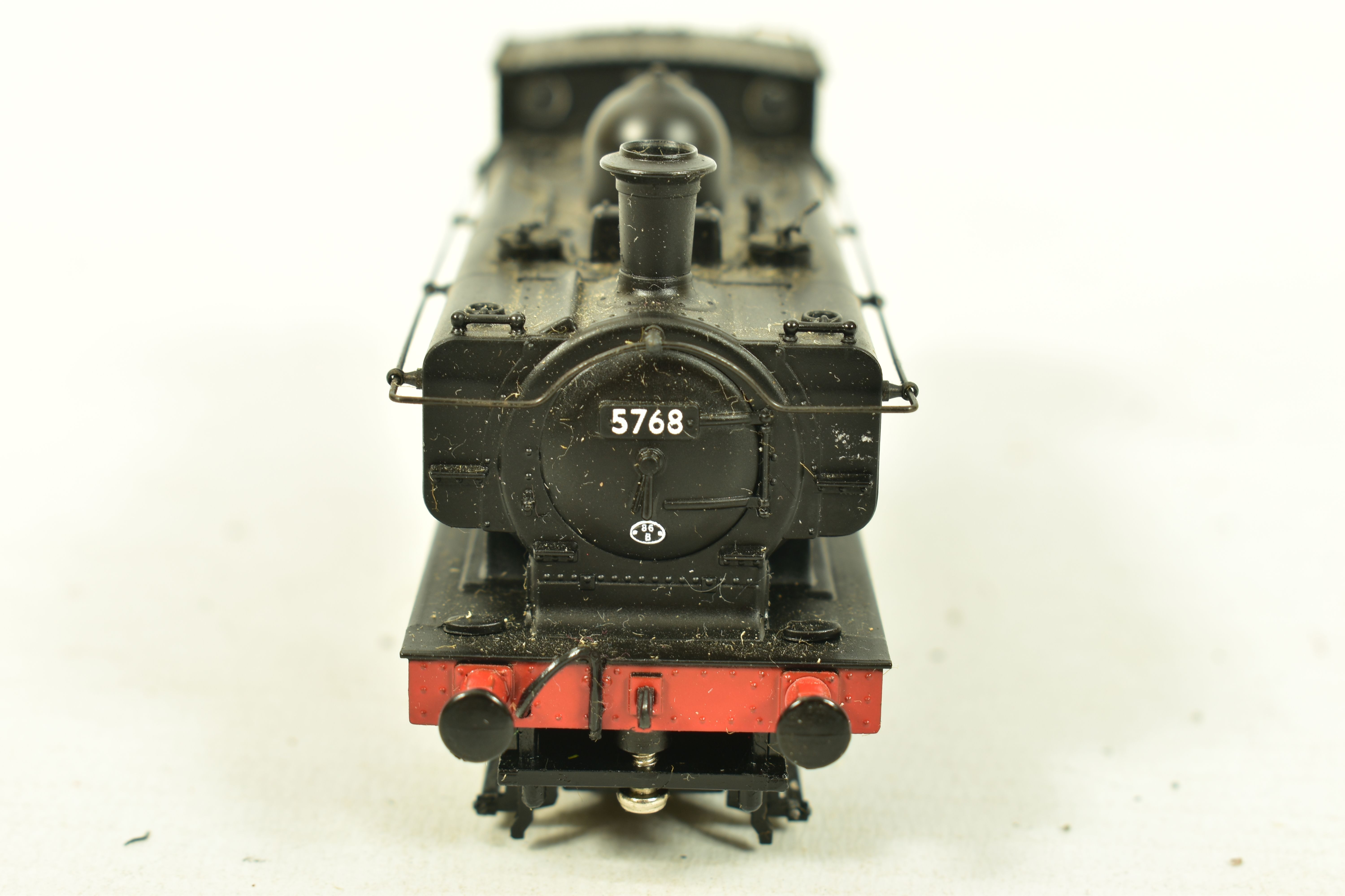 FOUR BOXED MAINLINE OO GAUGE TANK LOCOMOTIVES OF G.W.R. ORIGIN, 2 x class 57XX No.5768, both in B.R. - Image 7 of 13