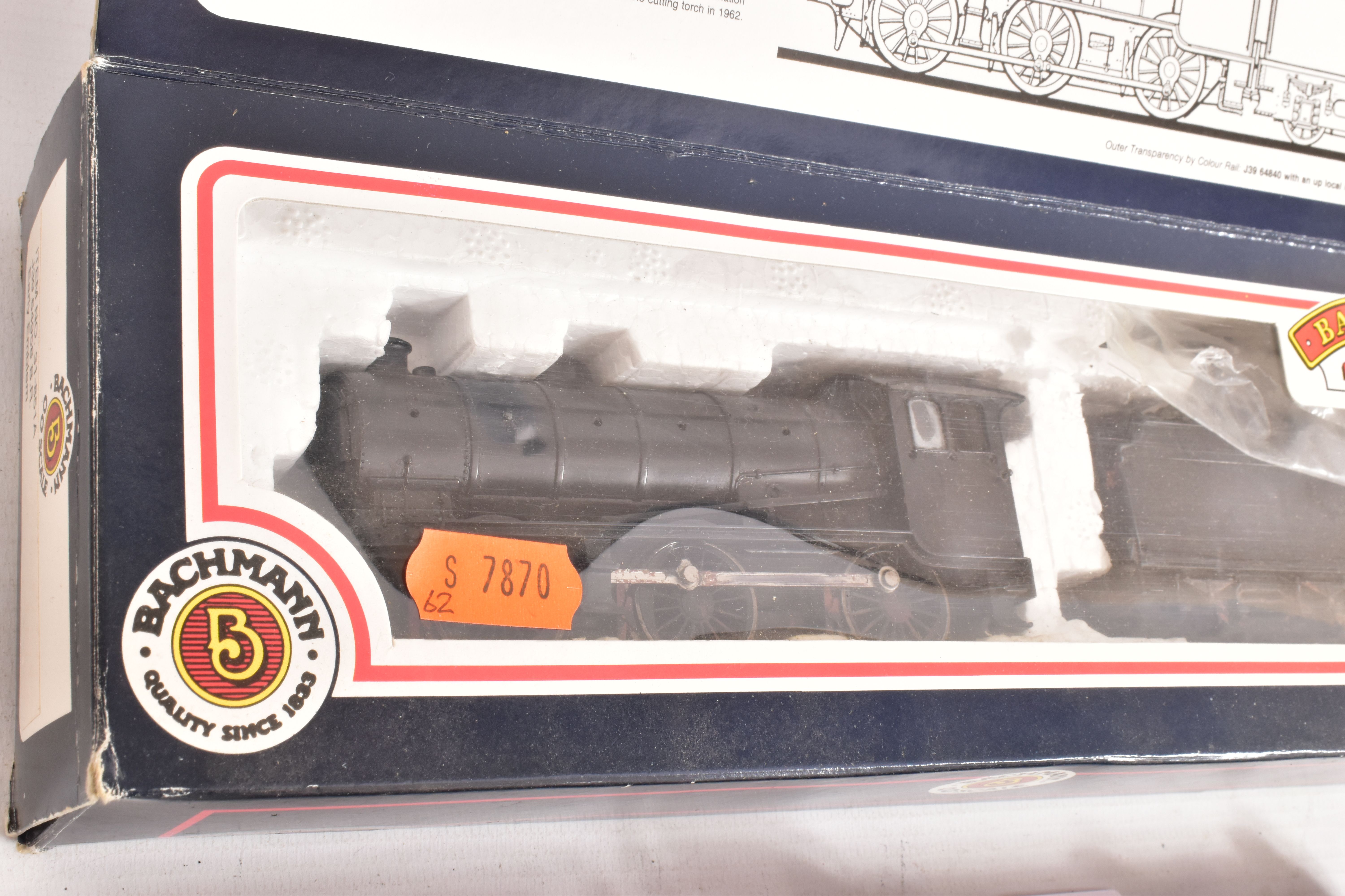 TWO BOXED BACHMANN OO GAUGE LOCOMOTIVES, unnumbered class J39, plain black livery (ex No.64958?) ( - Image 5 of 6