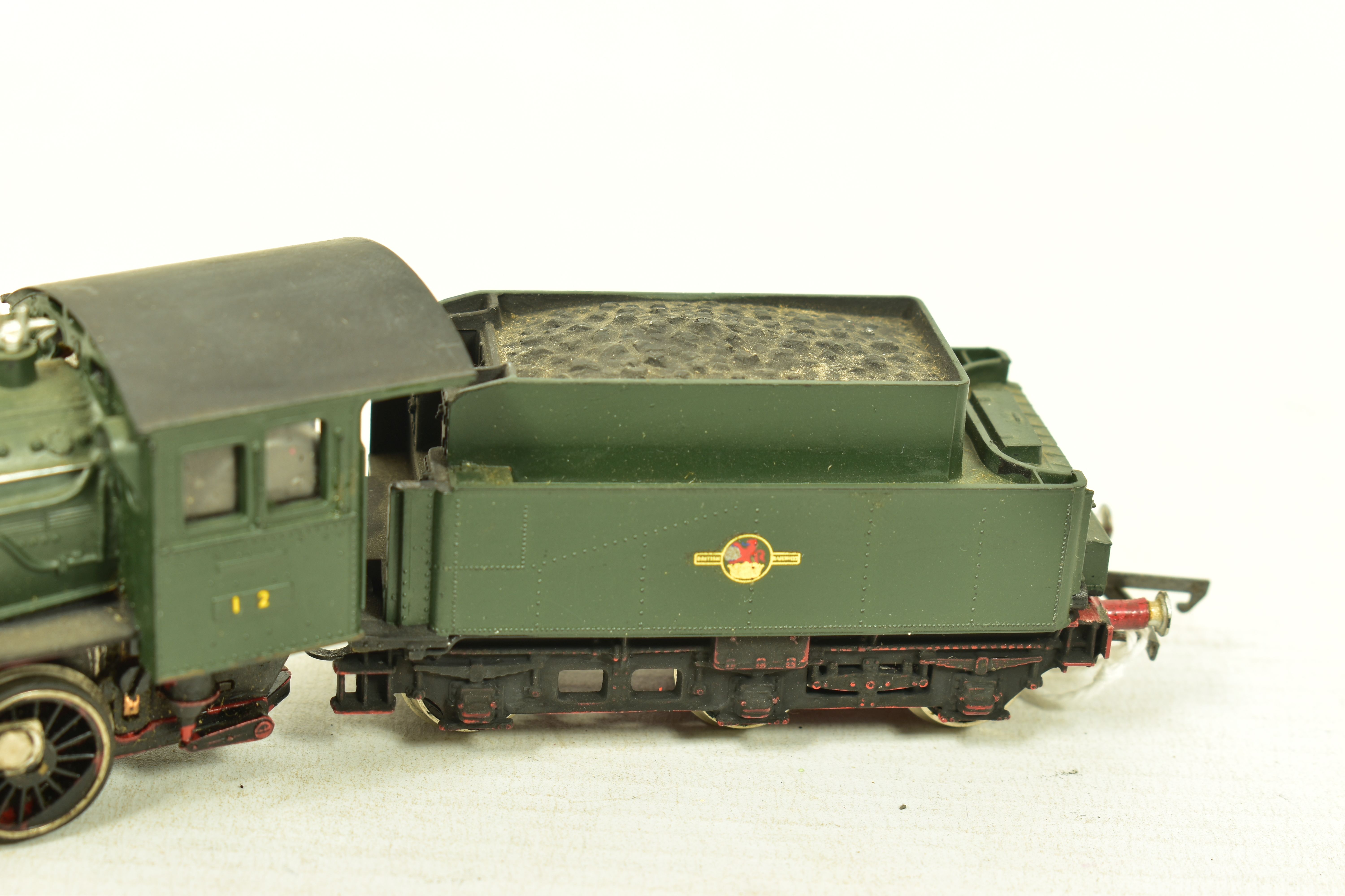 A BOXED LIMA HO GAUGE CLASS 141 LOCOMOTIVE AND TENDER, No.141 R 1097, S.N.C.F. green livery (3002L), - Image 7 of 8