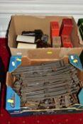 A QUANTITY OF UNBOXED AND ASSORTED HORNBY O GAUGE MODEL RAILWAY ITEMS, to include No.40 tank