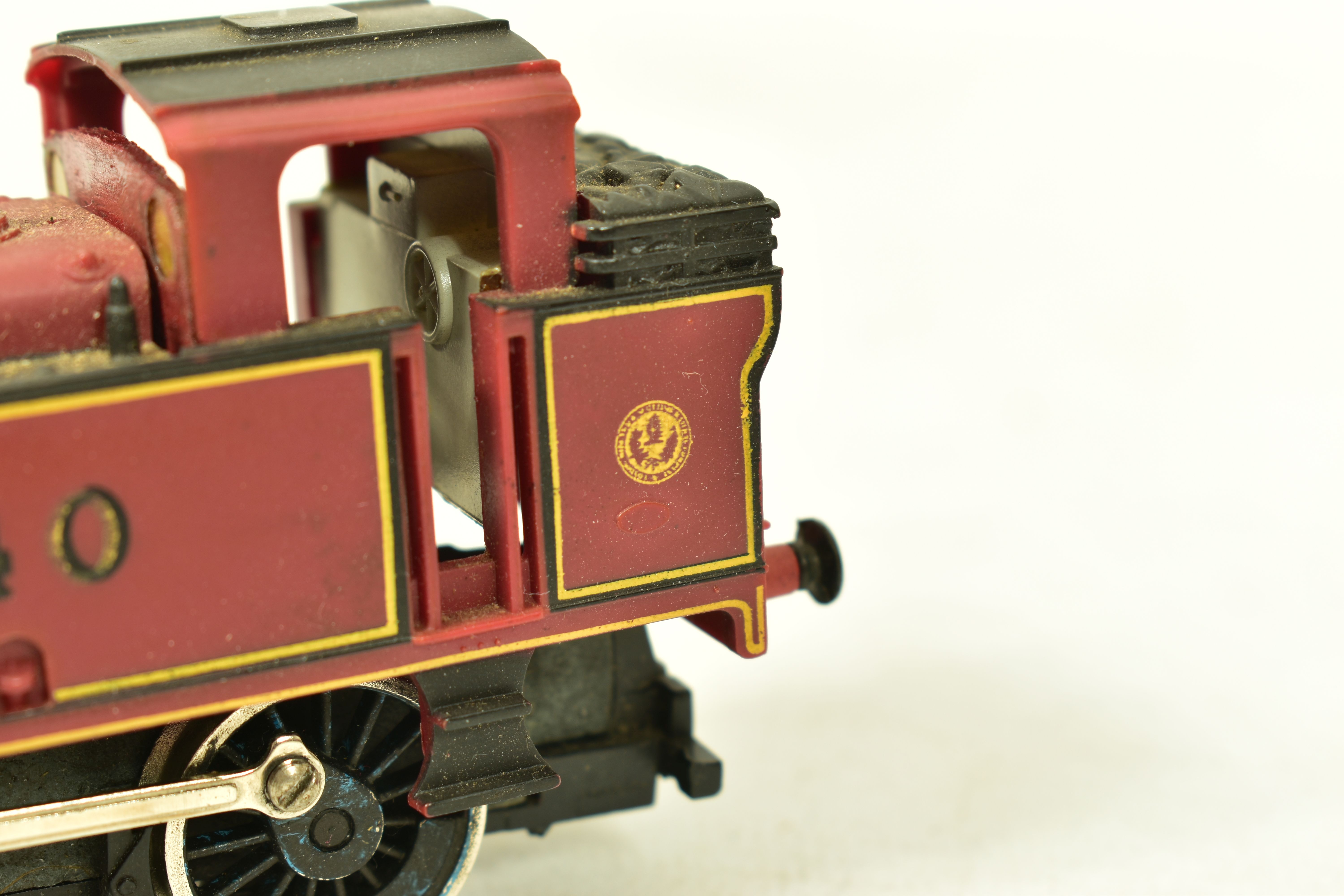 EIGHT BOXED HORNBY OO GAUGE CLASS 3F JINTY TANK LOCOMOTIVES, all are No.16440, L.M.S. lined maroon - Image 7 of 17