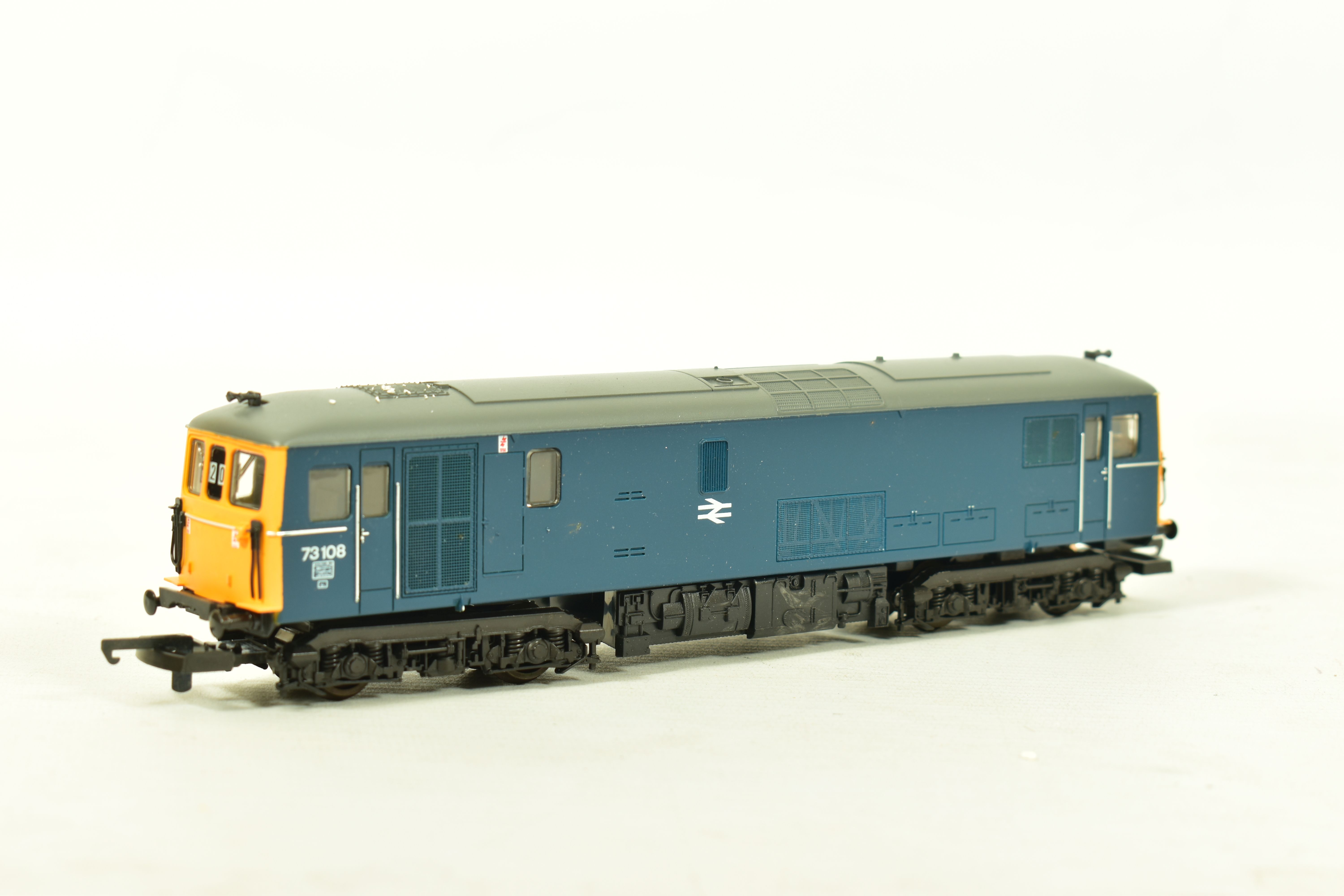 FOUR BOXED LIMA OO GAUGE LOCOMOTIVES, class 33 No.33 025 (L205115), class 37 'Loch Rannoch' No.37 - Image 2 of 11