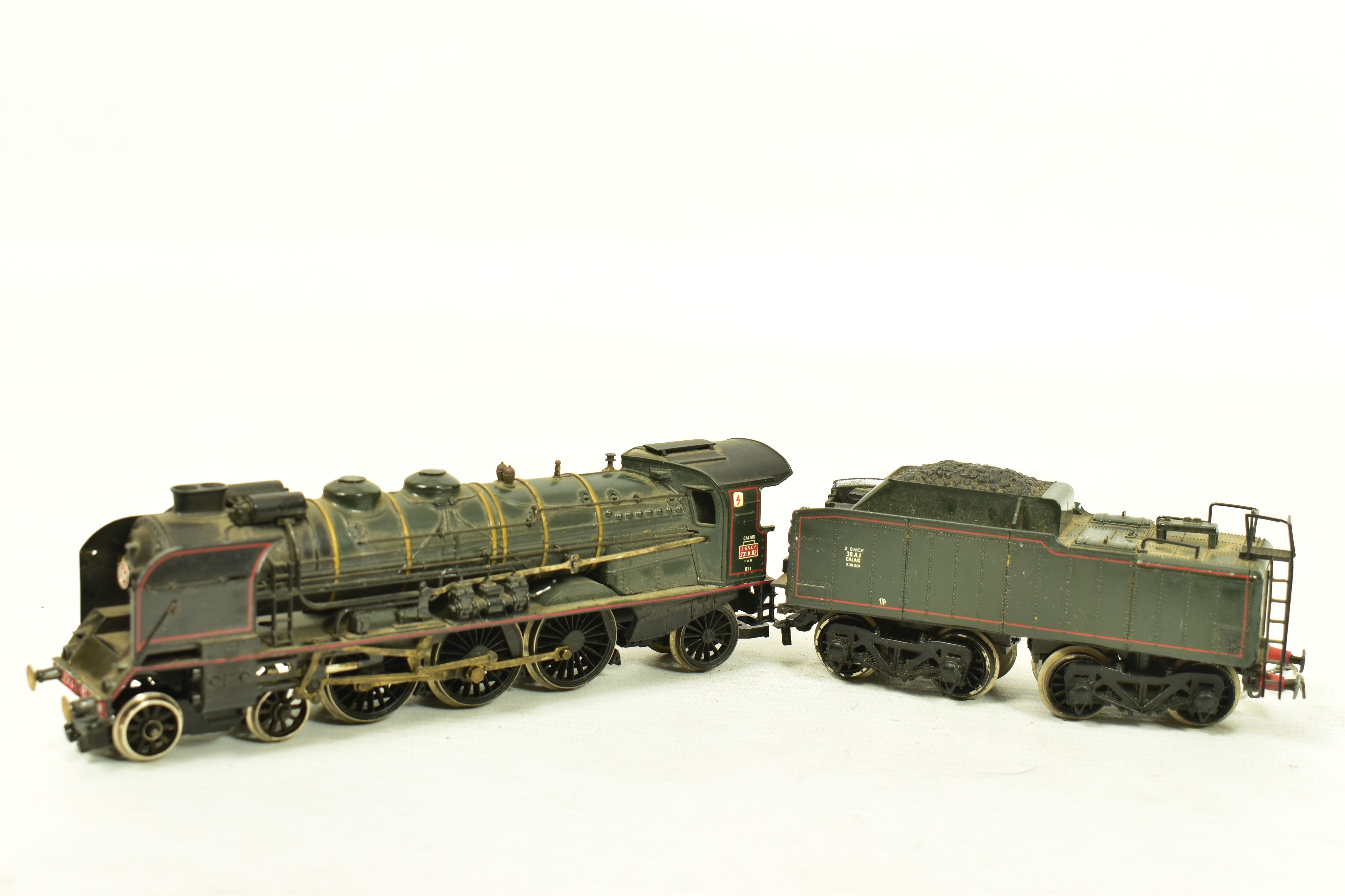 THREE BOXED JOUEF HO GAUGE LOCOMOTIVES, two are S.N.C.F. class 231 locomotives, one in green - Image 2 of 7