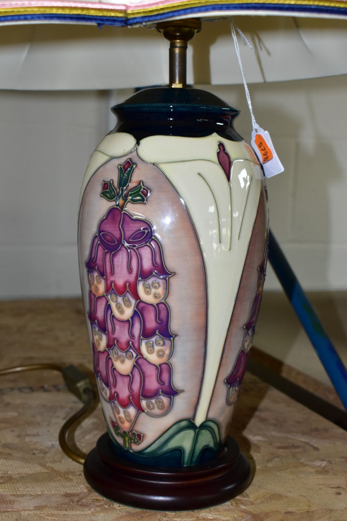 A MOORCROFT POTTERY FOXGLOVE PATTERN TABLE LAMP, designed by Rachel Bishop, with lampshade, - Image 3 of 7