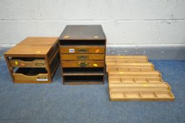 AN OAK DESK TOP THREE DRAWER OFFICE UNIT, missing three drawers, width 31cm x depth 39cm x height