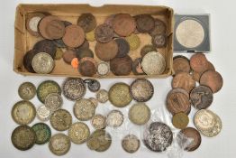 A SMALL CARDBOARD TRAY OF MIXED COINAGE WITH AMOUNTS OF VICTORIAN AND LATER SILVER COINS, to