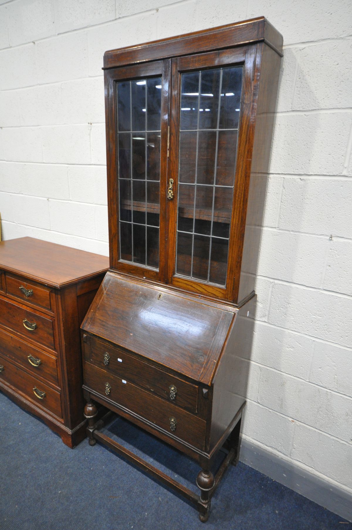 AN EDWARDIAN WALNUT CHEST OF TWO SHORT OVER THREE LONG GRADUATED DRAWERS, width 103cm x depth 50cm x - Image 2 of 3