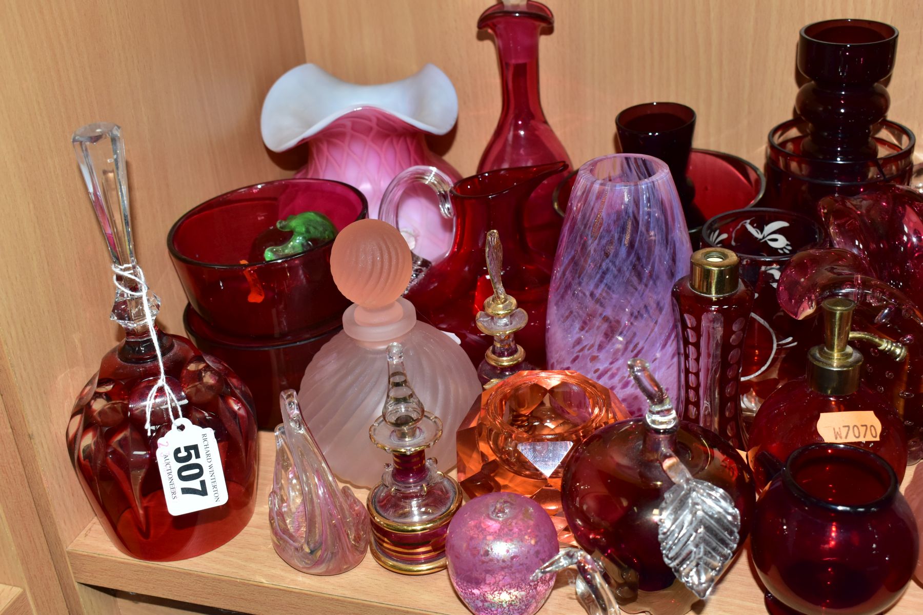 A COLLECTION OF 19TH AND 20TH CENTURY COLOURED GLASSWARE, MOSTLY CRANBERRY AND RUBY, includes a - Image 5 of 13