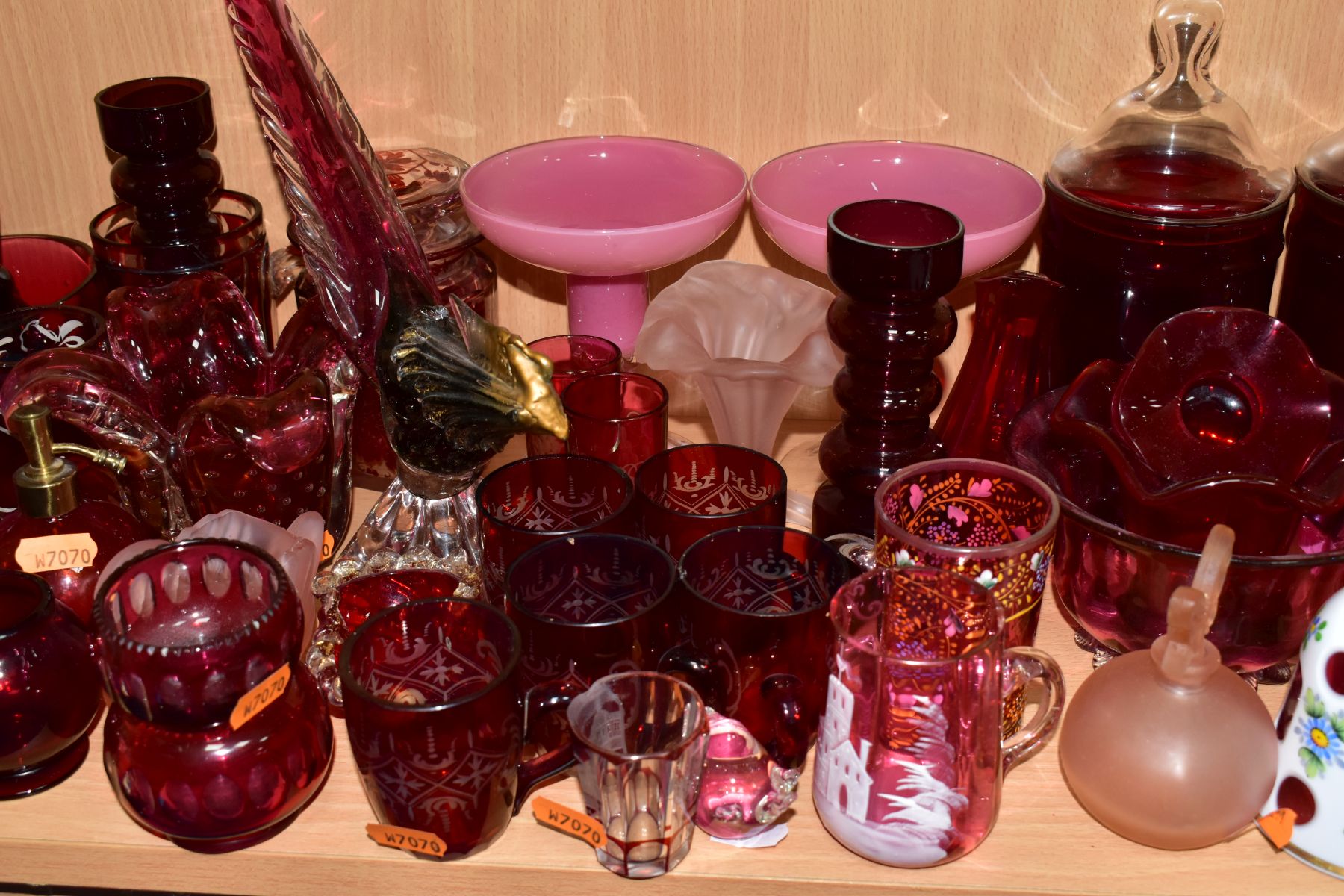 A COLLECTION OF 19TH AND 20TH CENTURY COLOURED GLASSWARE, MOSTLY CRANBERRY AND RUBY, includes a - Image 3 of 13