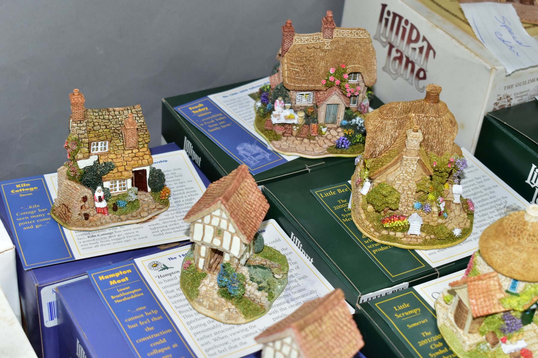 TWENTY EIGHT BOXED LILLIPUT LANE SCULPTURES, with deeds except where mentioned, comprising twenty - Image 5 of 8