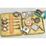 A BOX OF ASSORTED SILVER ITEMS, to include a silver vesta, detailed with a foliage pattern,