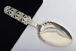 A WHITE METAL PIE SERVER, openwork foliate design to the handle, stamped to the reverse 830s NM