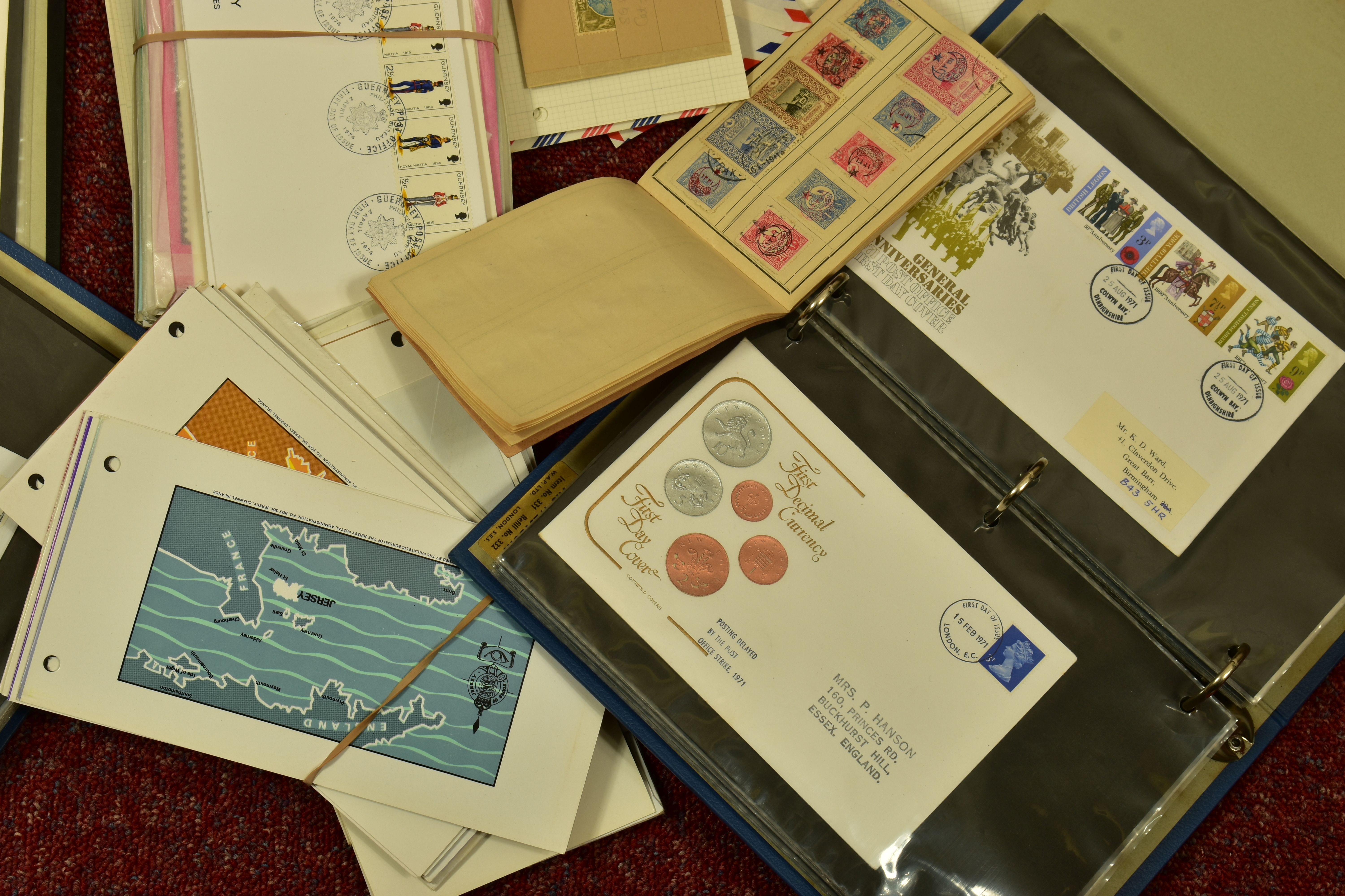 RANGE OF STAMPS, usually as First Day Covers (Gb 1960s and 70s), a few Gb presentation packs from - Image 6 of 9
