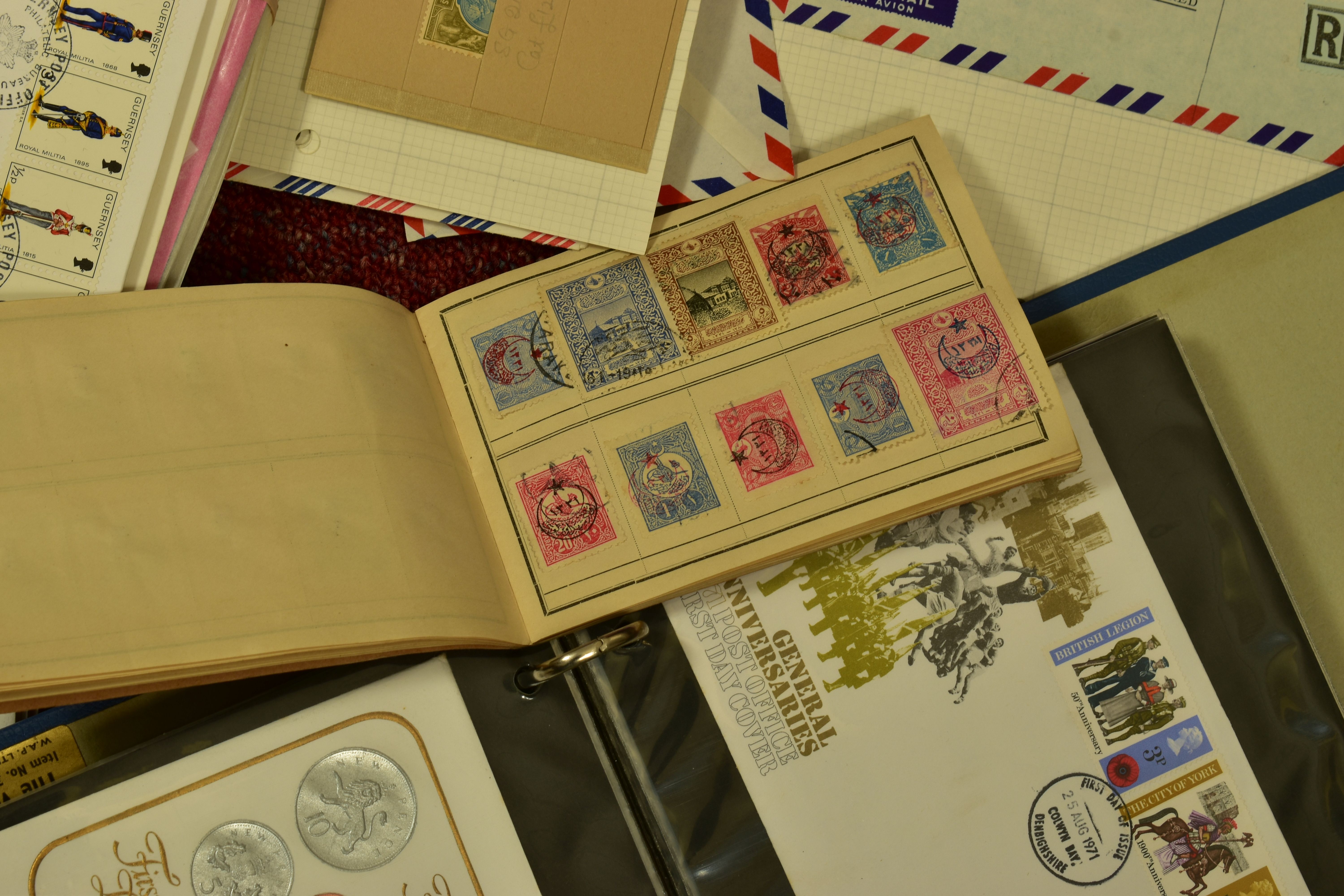 RANGE OF STAMPS, usually as First Day Covers (Gb 1960s and 70s), a few Gb presentation packs from - Image 3 of 9