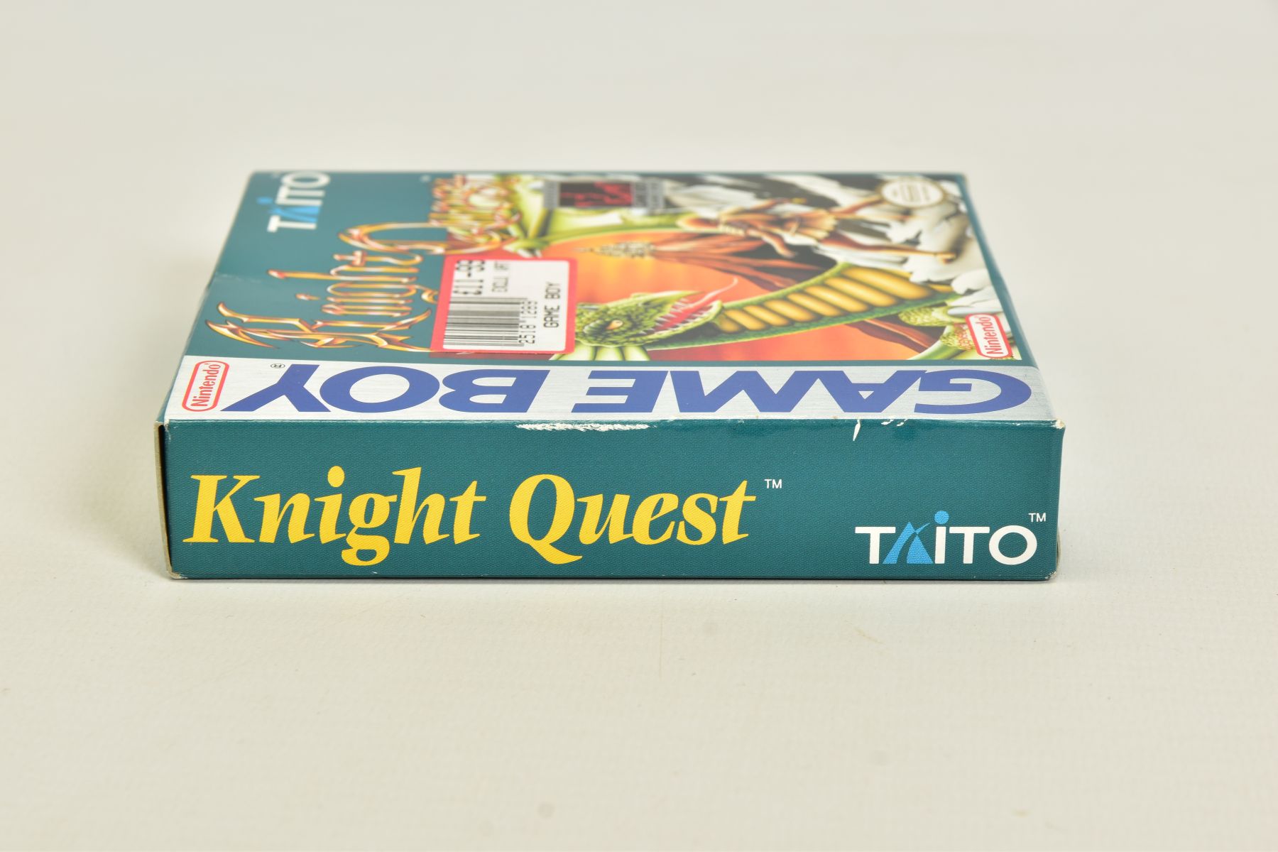 KNIGHT QUEST GAMEBOY GAME BOXED, very rare Gameboy RPG boxed with its manual; some moderate wear - Image 4 of 8
