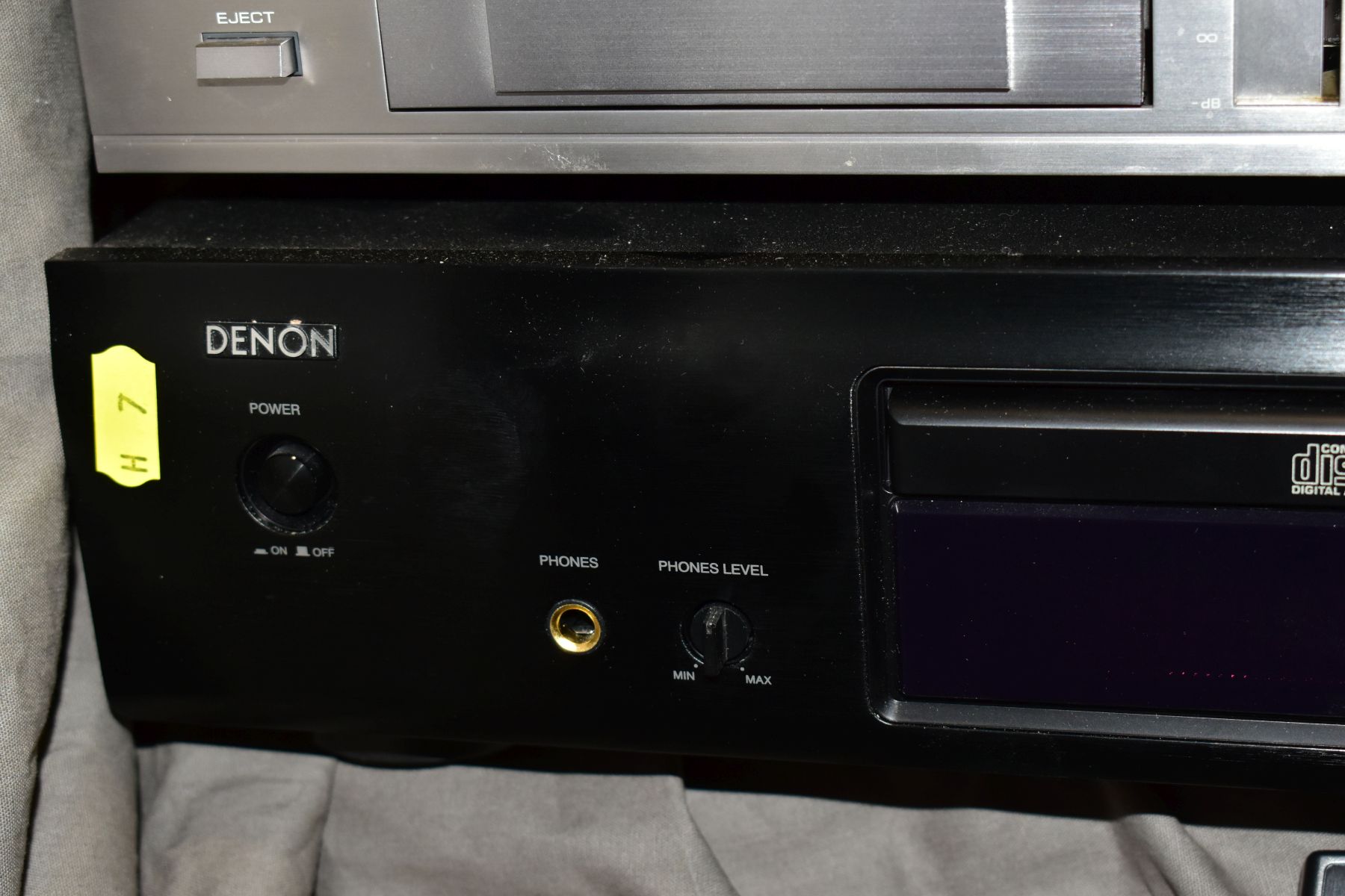 AN ARCAM DELTA 290 INTERGRATED AMPLIFIER, a Yamaha KX-630 Tape Player, a Denon DCD 510AE CD player - Image 5 of 17
