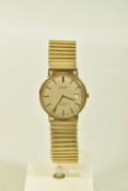 A GENTS 9CT GOLD 'ROAMER' WRISTWATCH, quartz movement, round silver dial signed 'Roamer, quartz',