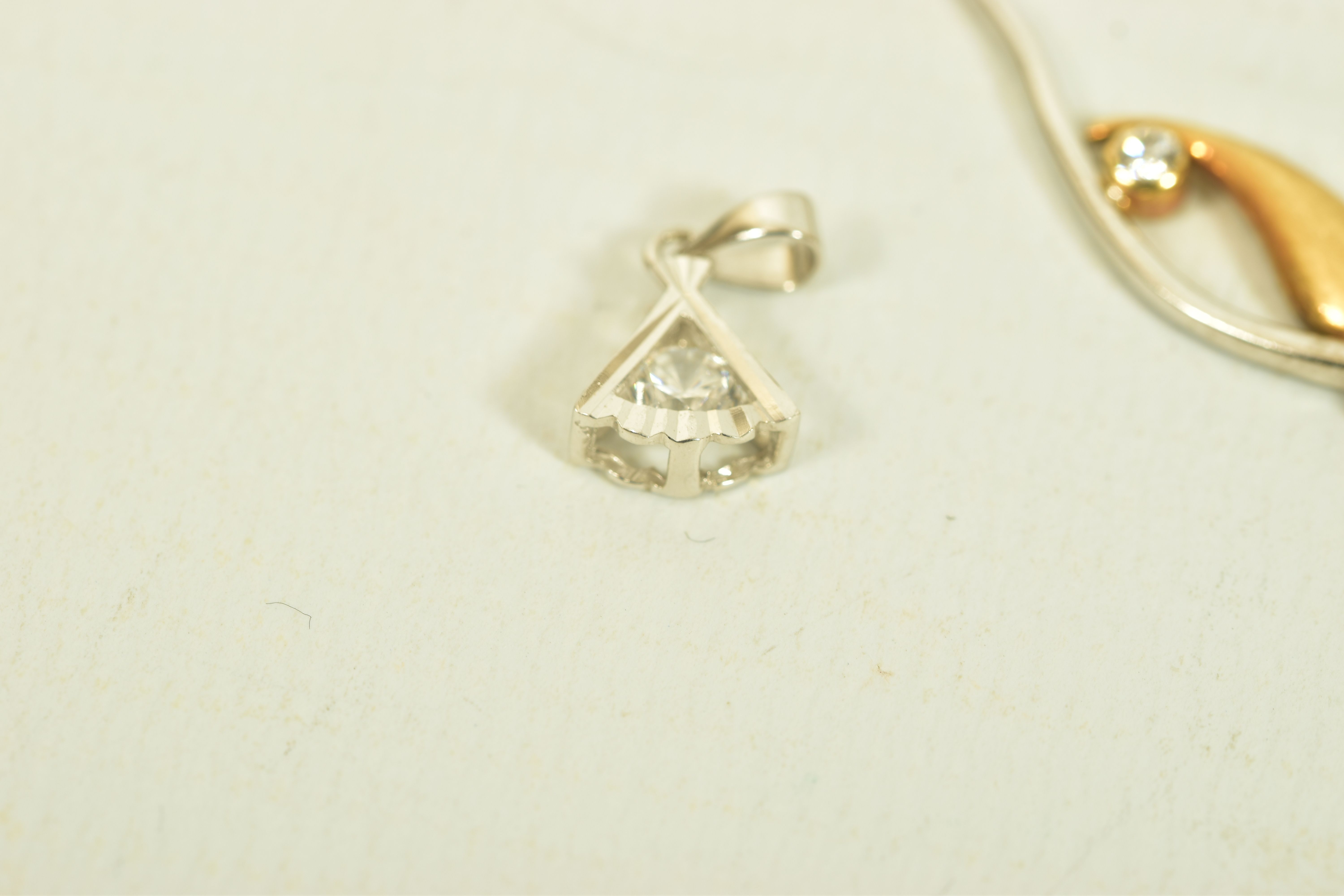 A SELECTION OF GOLD DIAMOND AND GEM SET JEWELLERY, to include a pair of 18ct gold brilliant-cut - Image 5 of 8