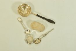 A SELECTION OF LATE 19TH TO EARLY 20TH CENTURY SILVER ITEMS, to include a vesta with scroll engraved