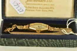 A MID 20TH CENTURY 9CT GOLD J.W.BENSON LONDON MANUAL WIND WRISTWATCH, white dial with Arabic numeral