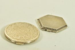 TWO MID 20TH CENTURY SILVER COMPACTS, the first of hexagonal design, hinged fitting, engine turned