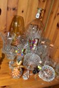 A GROUP OF ASSORTED GLASSWARE, including a Swarovski pineapple, height 10.5cm, a glass ship in a