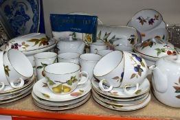 THIRTY EIGHT PIECES OF ROYAL WORCESTER EVESHAM OVEN TO TABLE WARES, comprising two oval tureens, a