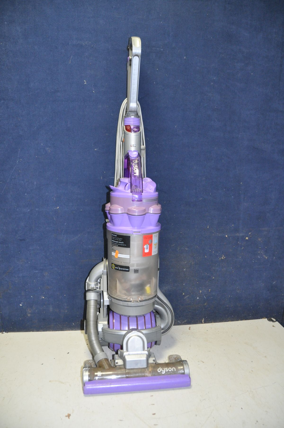 A DYSON DC15 UPRIGHT VACUUM CLEANER (PAT pass and working but needs a good clean)