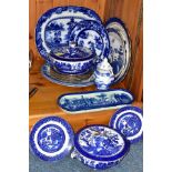 A GROUP OF BLUE AND WHITE CERAMICS, to include a pair of Mintons willow pattern tureens, six Royal