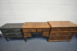 AN EDWARDIAN MAHOGANY DRESSING CHEST, with two short over two long drawers, width 107cm x depth 55cm