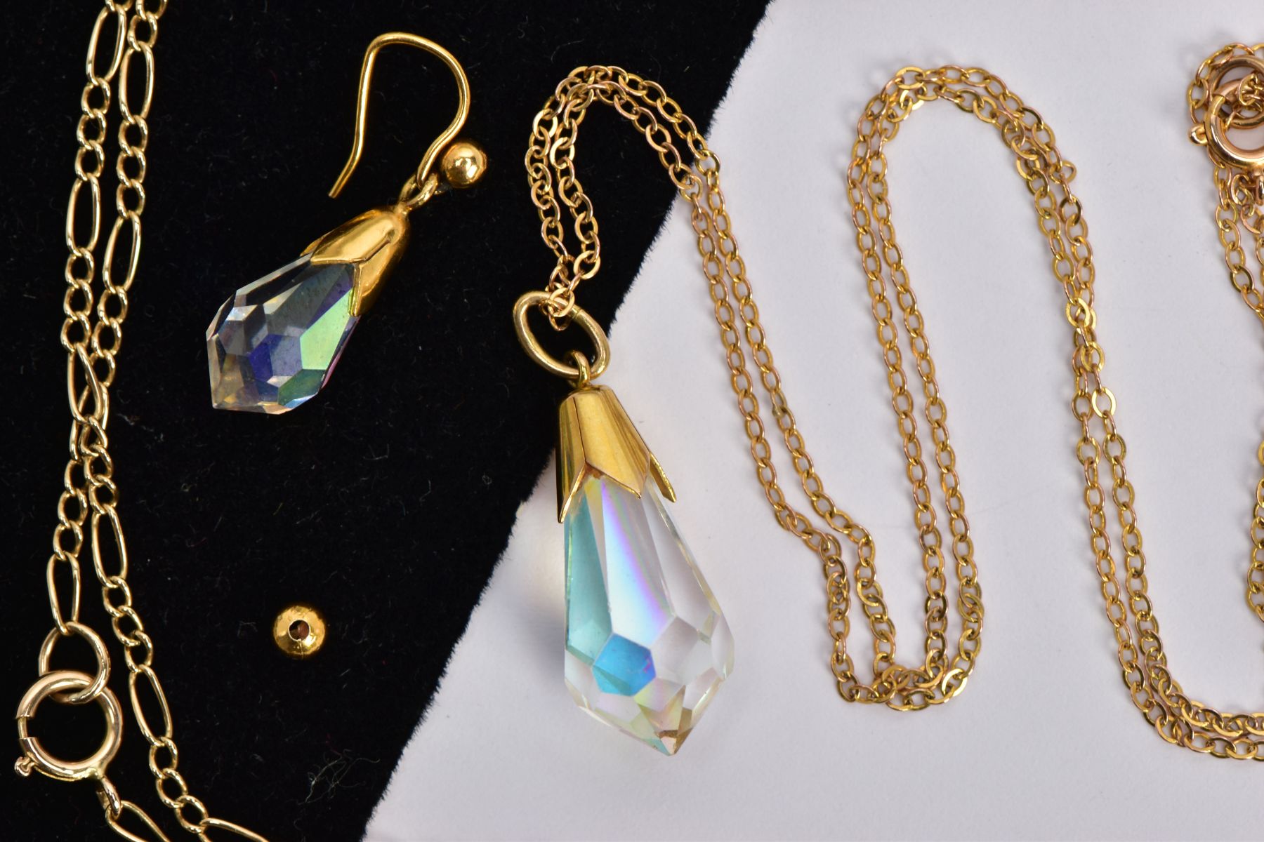 A 9CT GOLD CRYSTAL NECKLACE AND EARRING SET AND A YELLOW METAL CHAIN, a briolette faceted crystal - Image 3 of 3