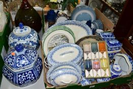 TWO BOXES AND LOOSE CERAMICS ETC, to include Denby 'Colonial blue' dinner, side plates, bowls and