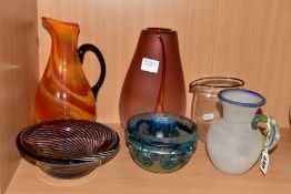 SIX PIECES OF STUDIO GLASS, comprising a Gill Devine frosted glass ewer with green and yellow rim